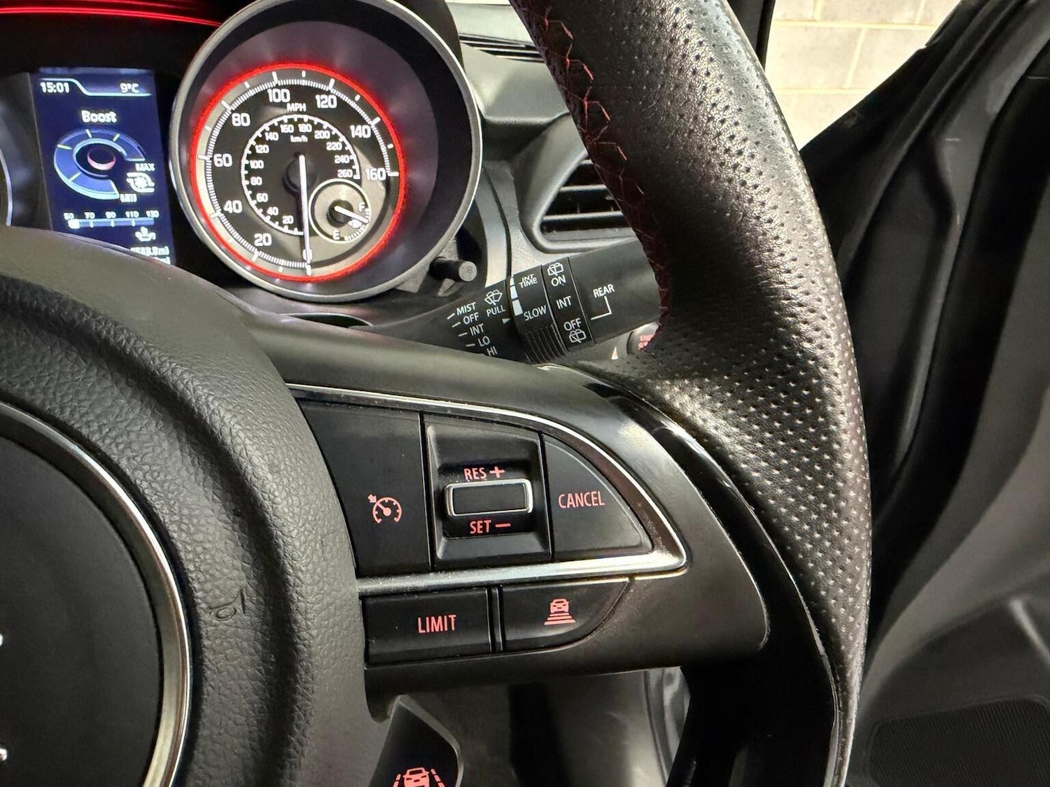 Used Suzuki Swift 2018 for sale - 77474843: Photo 24