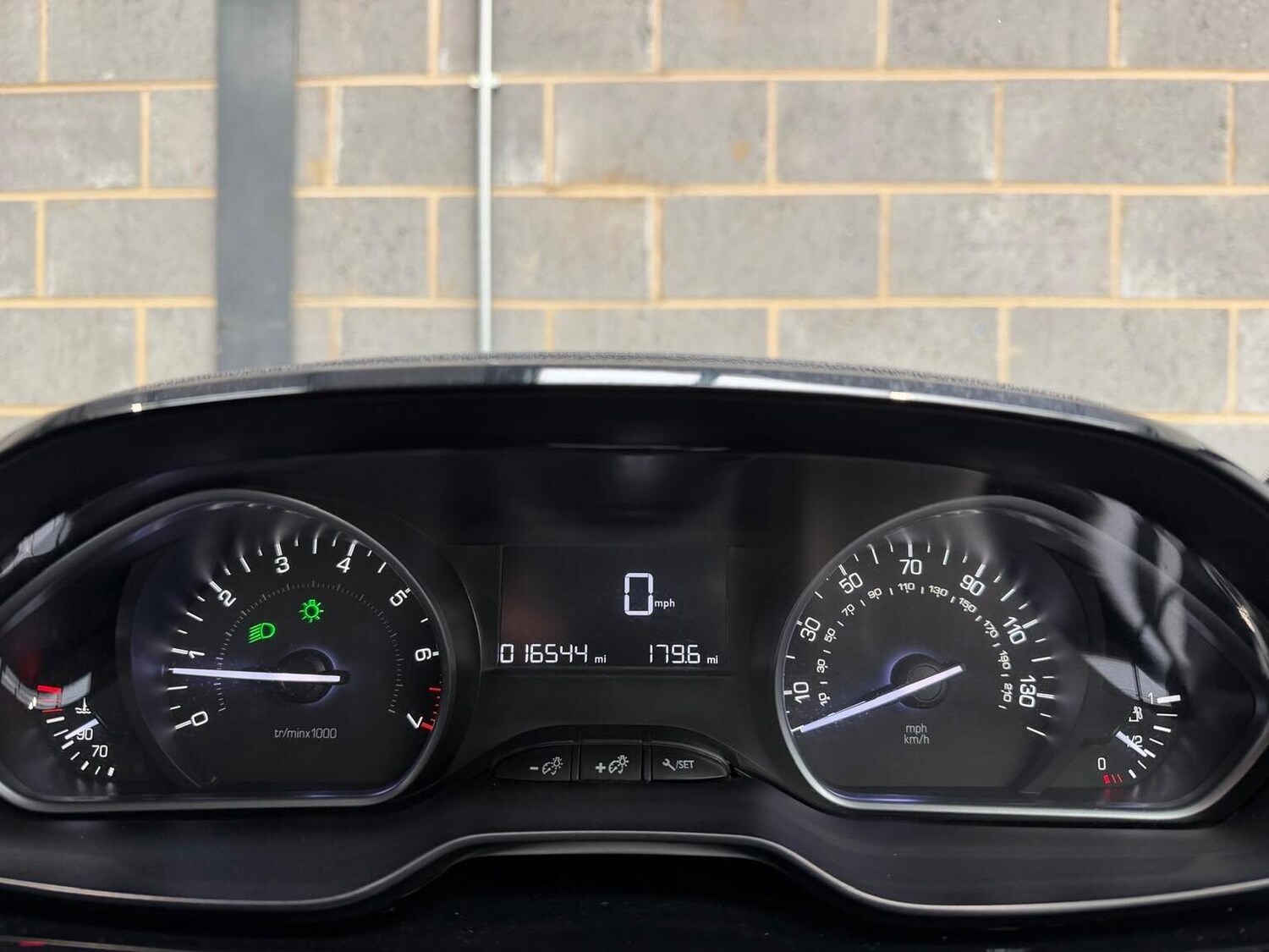 Used Peugeot 208 2017 for sale - 78197986: Photo 43