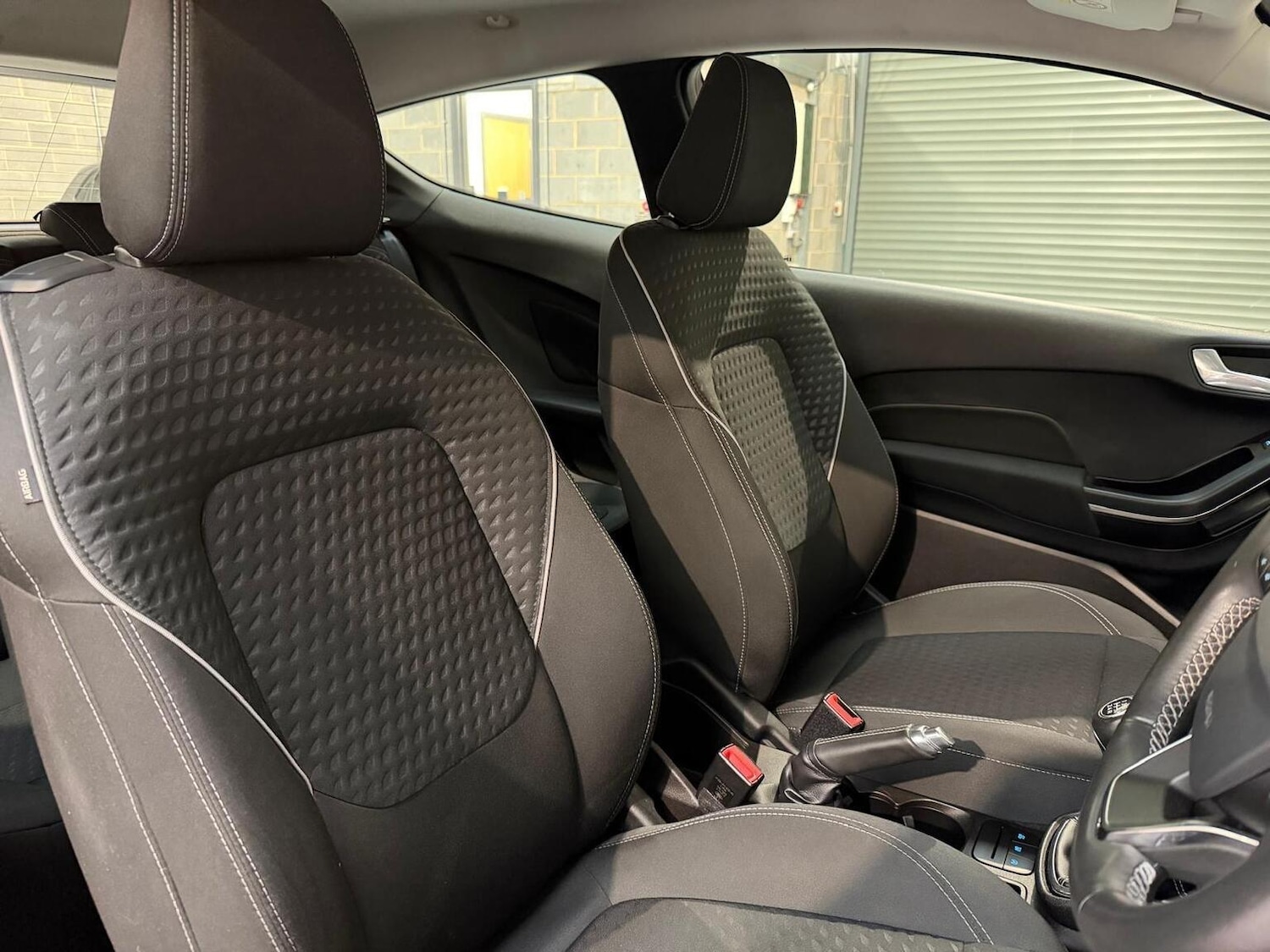 Used Ford Fiesta 2017 for sale - 77023136: Photo 12