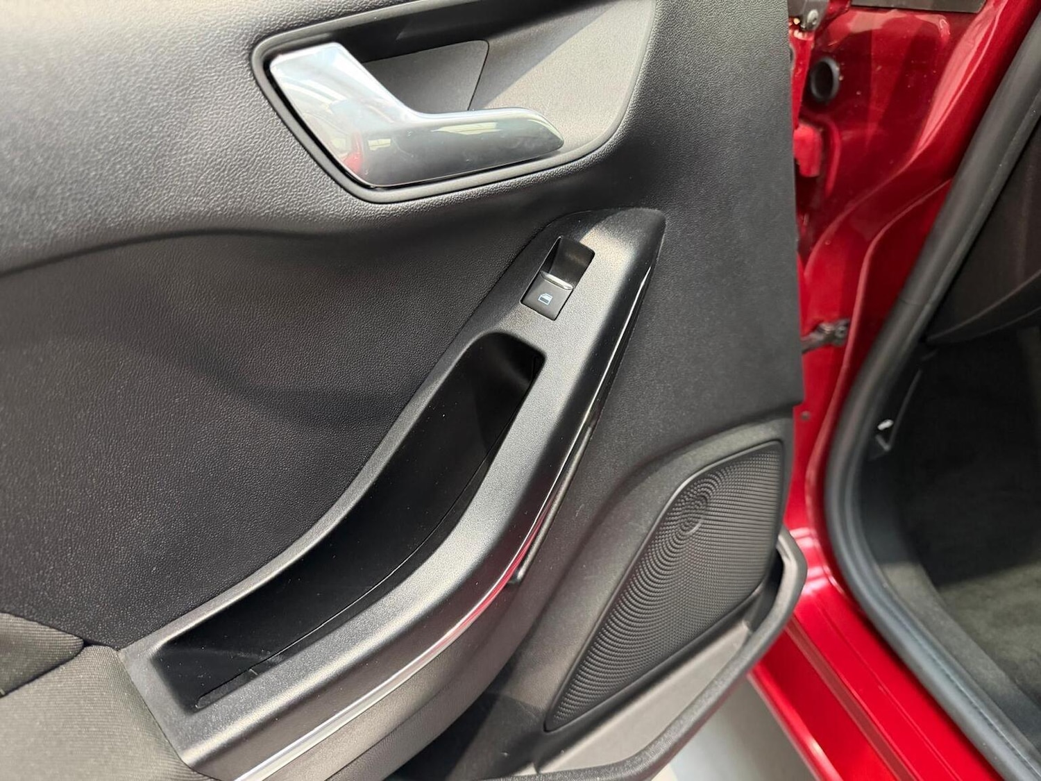 Used Ford Fiesta 2017 for sale - 77023136: Photo 22