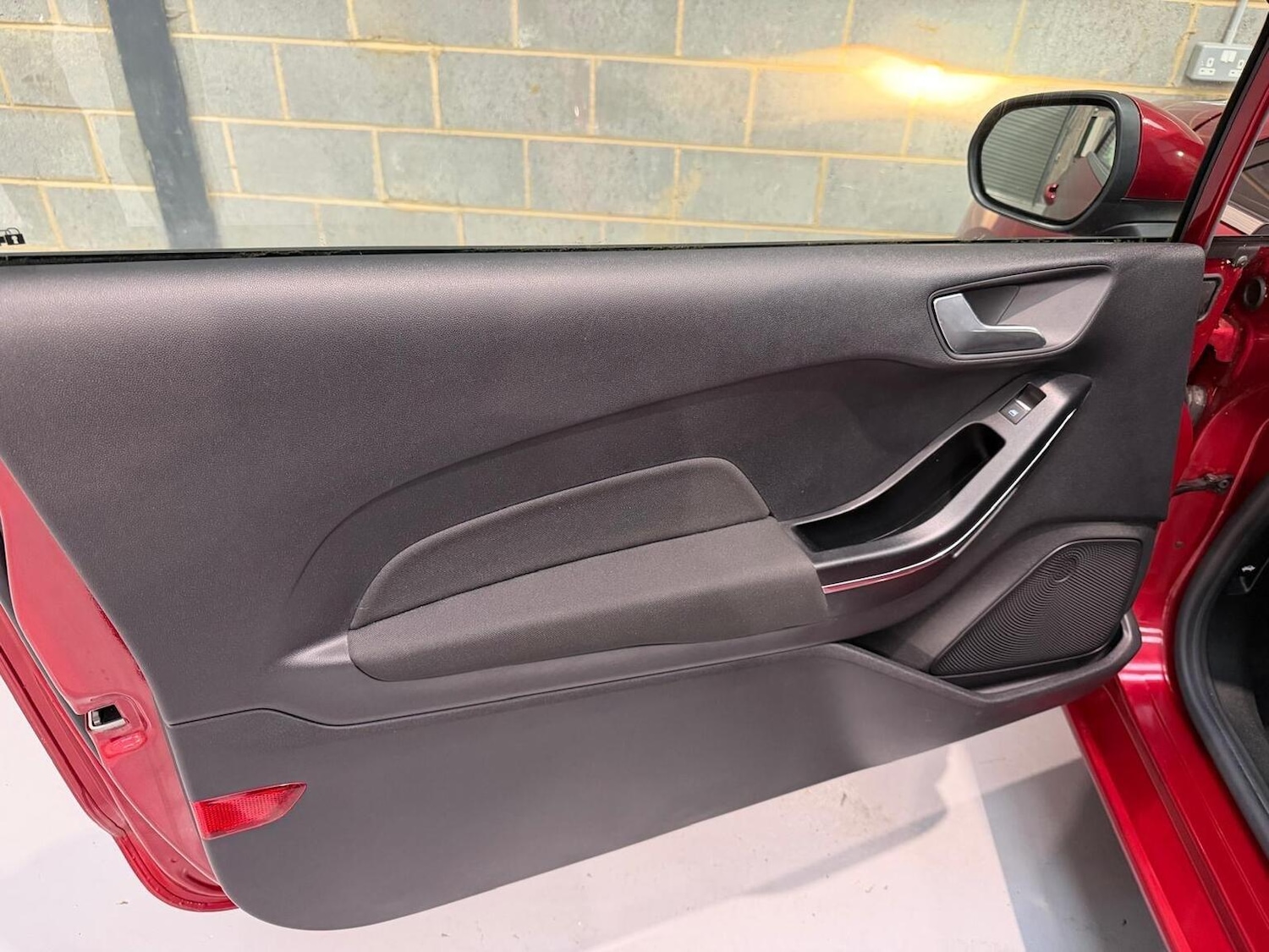 Used Ford Fiesta 2017 for sale - 77023136: Photo 23