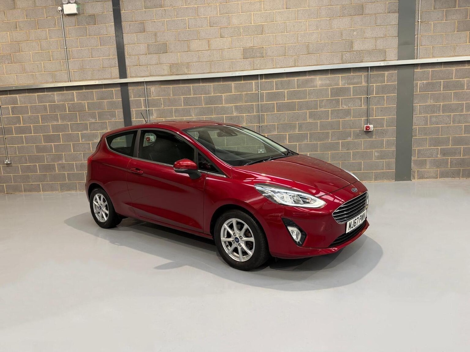 Used Ford Fiesta 2017 for sale - 77023136: Photo 5