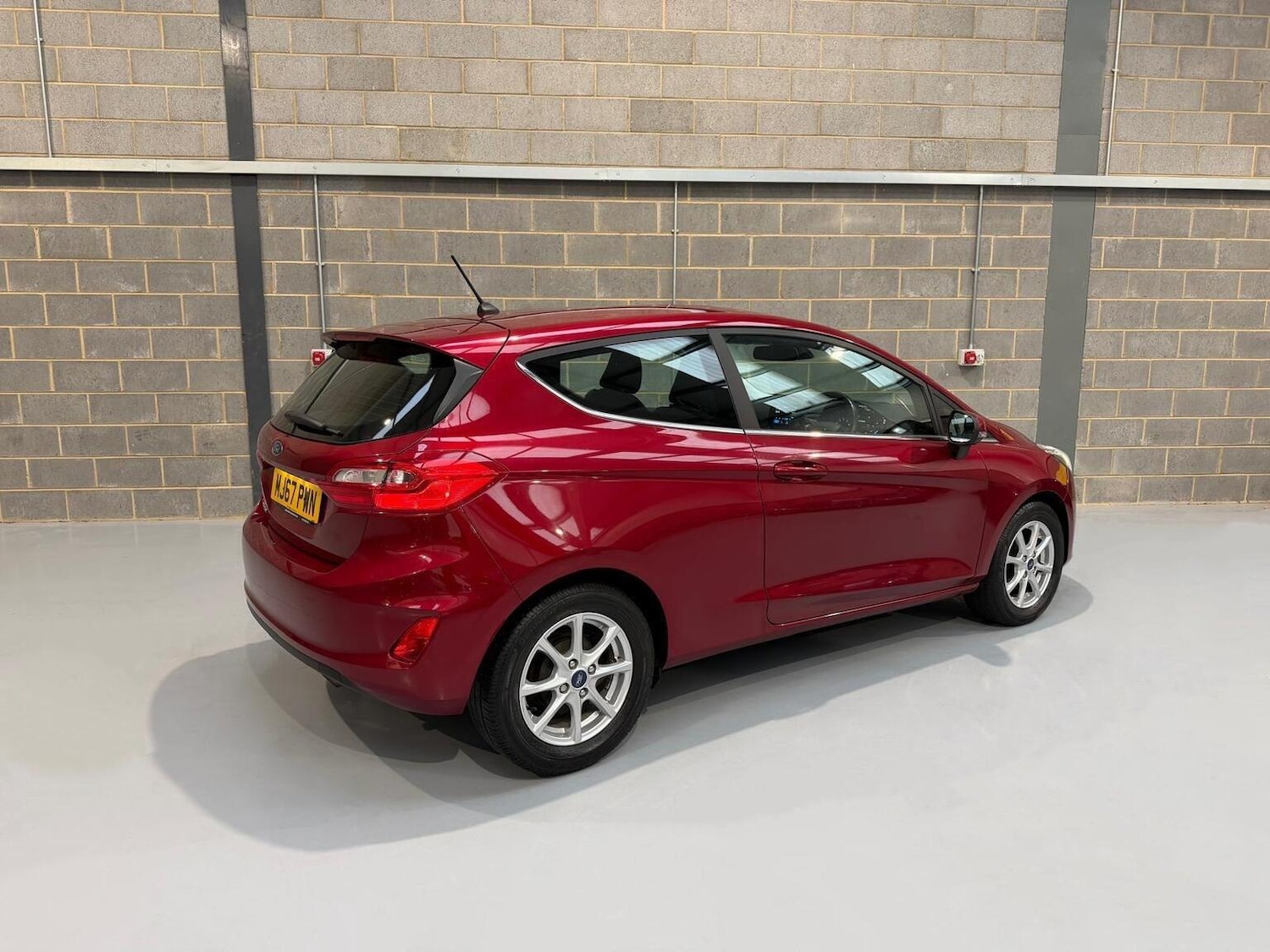 Used Ford Fiesta 2017 for sale - 77023136: Photo 9