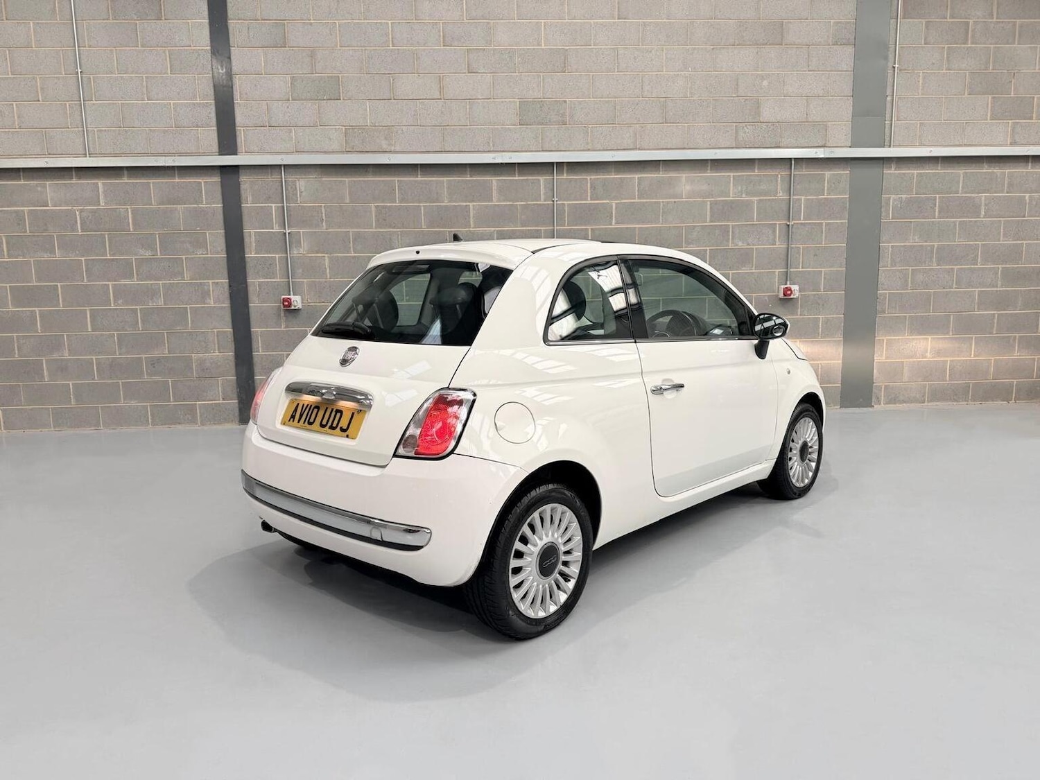 Used Fiat 500 2010 for sale - 77213490: Photo 10