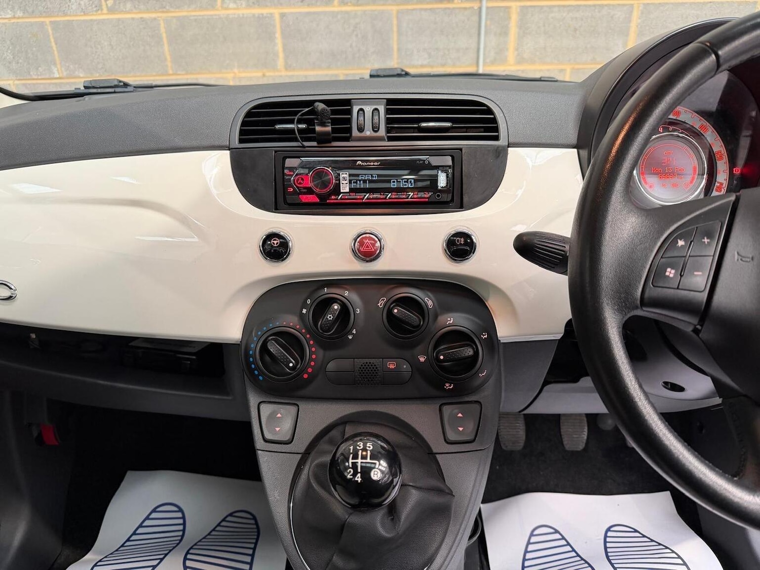 Used Fiat 500 2010 for sale - 77213490: Photo 12
