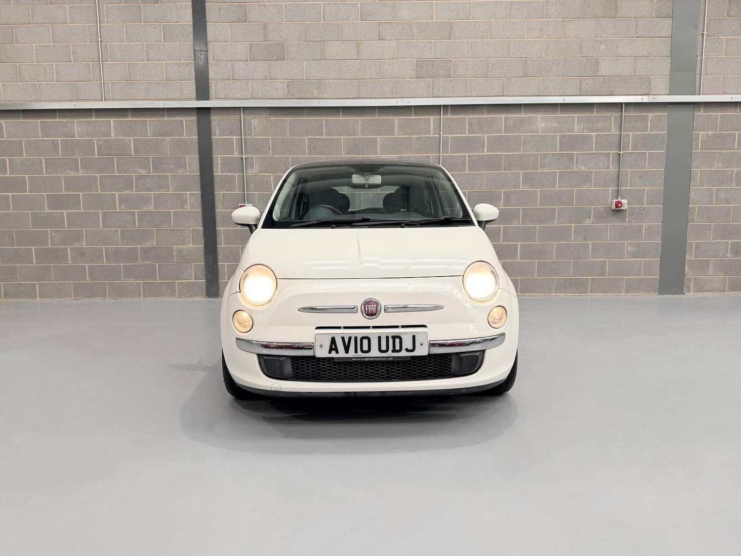 Used Fiat 500 2010 for sale - 77213490: Photo 2