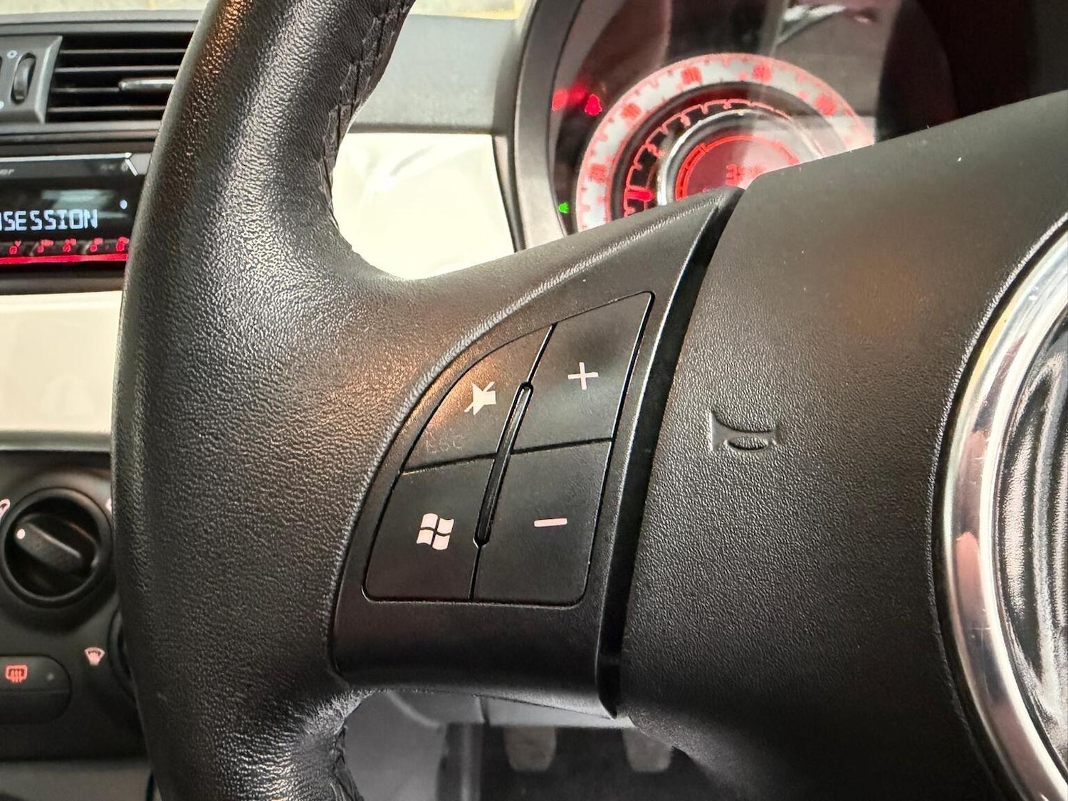 Used Fiat 500 2010 for sale - 77213490: Photo 23