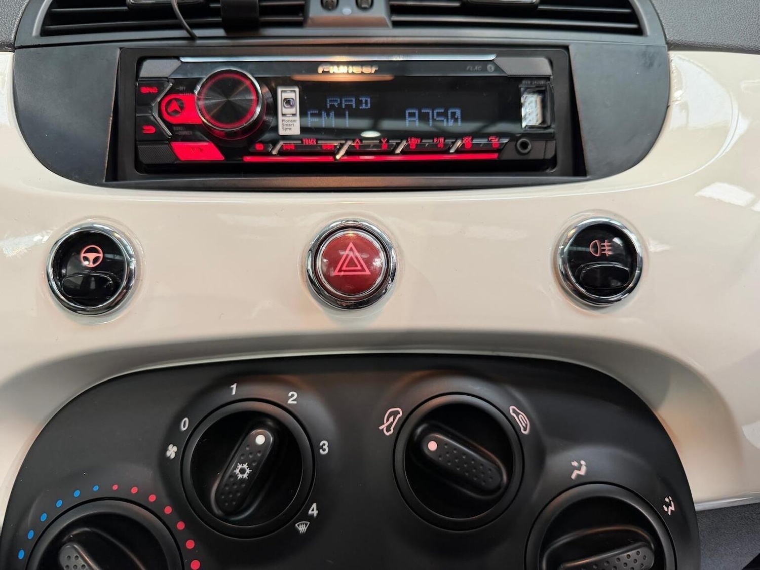 Used Fiat 500 2010 for sale - 77213490: Photo 30