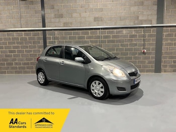 Used Toyota Yaris 2009 for sale - 76945397: Photo