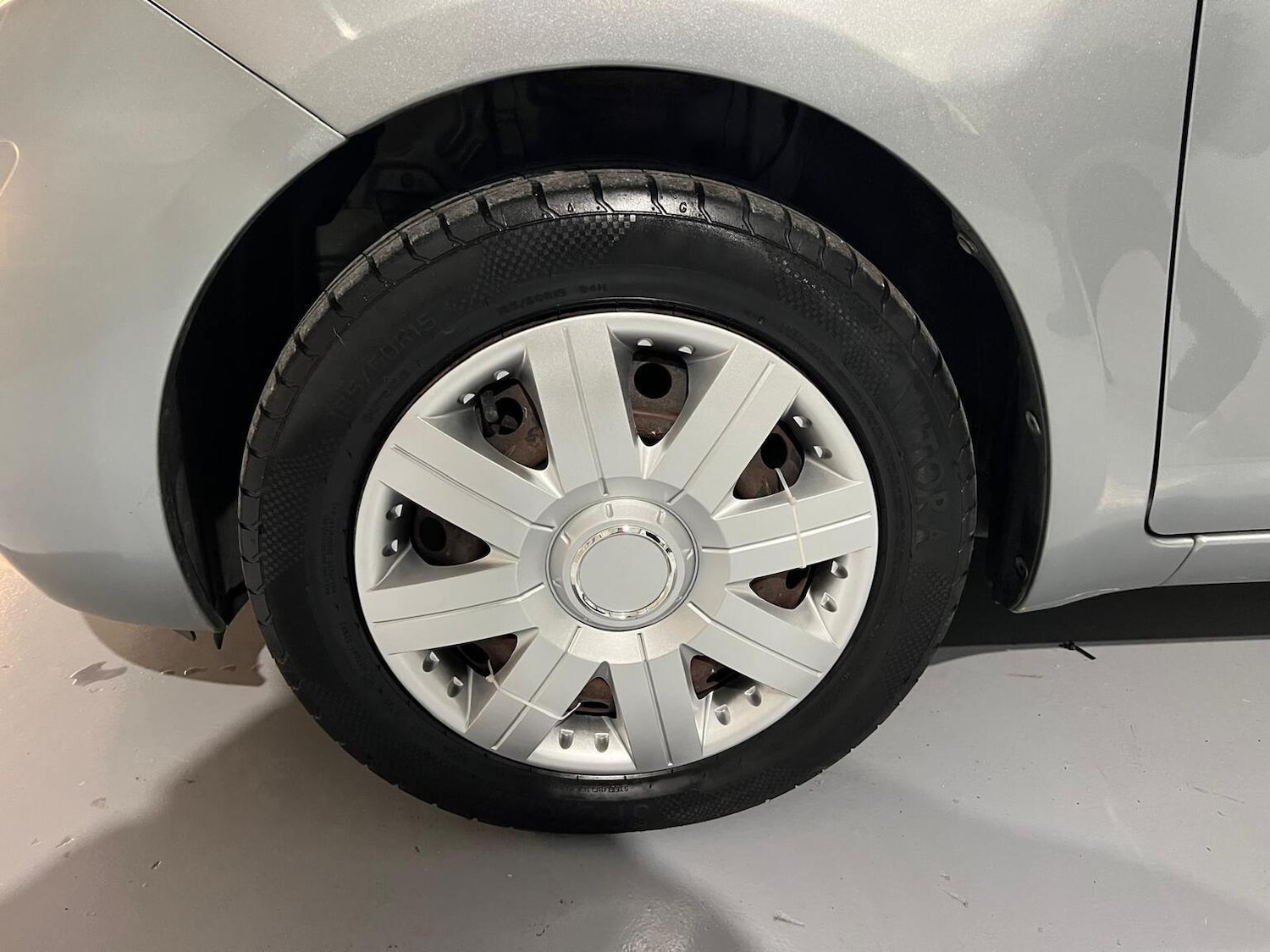 Used Toyota Yaris 2009 for sale - 76945397: Photo 29