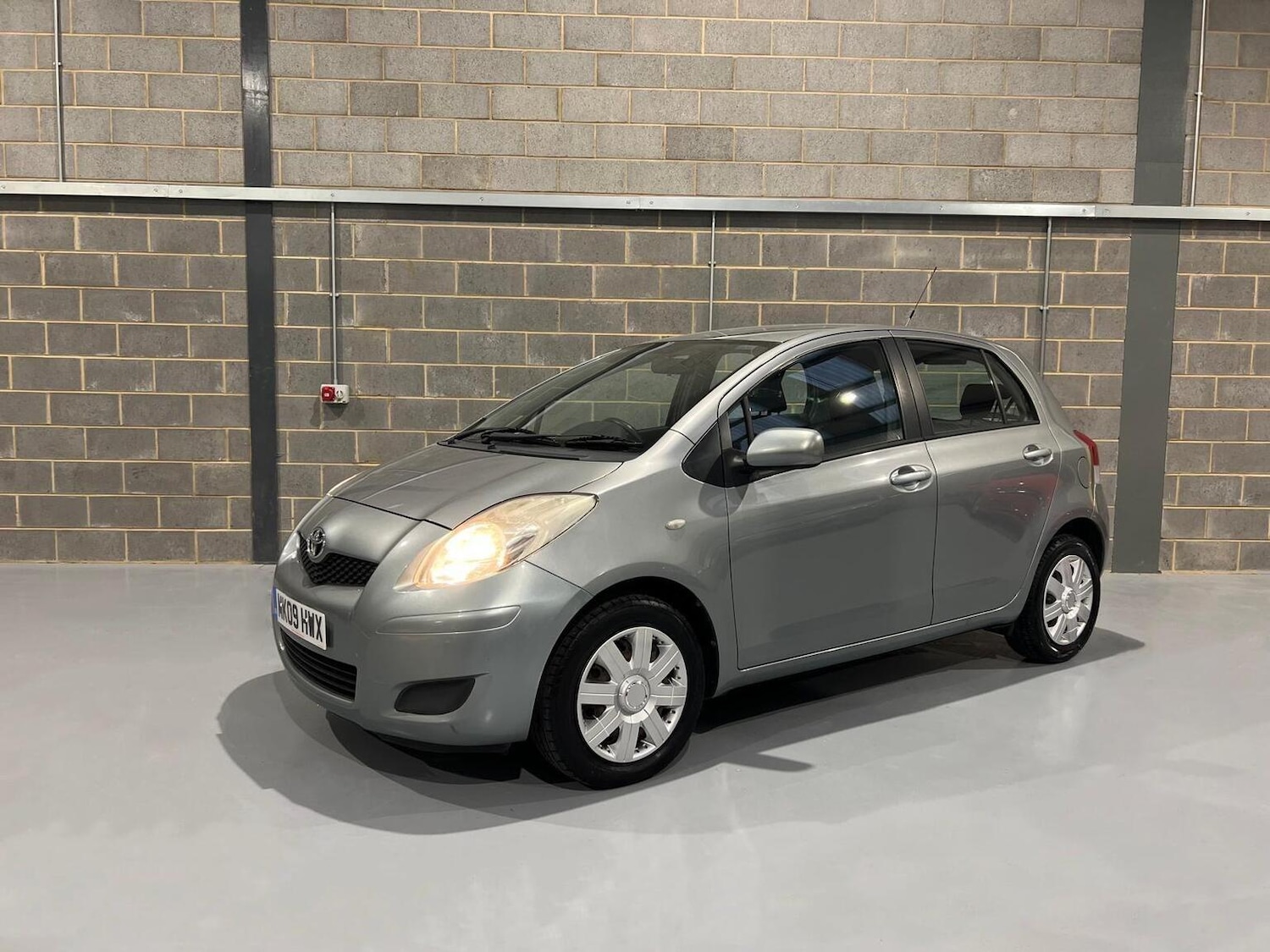 Used Toyota Yaris 2009 for sale - 76945397: Photo 3