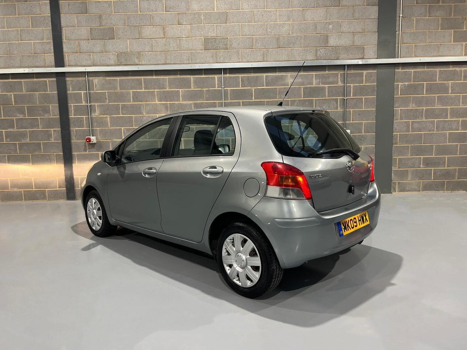 Used Toyota Yaris 2009 for sale - 76945397: Photo 4