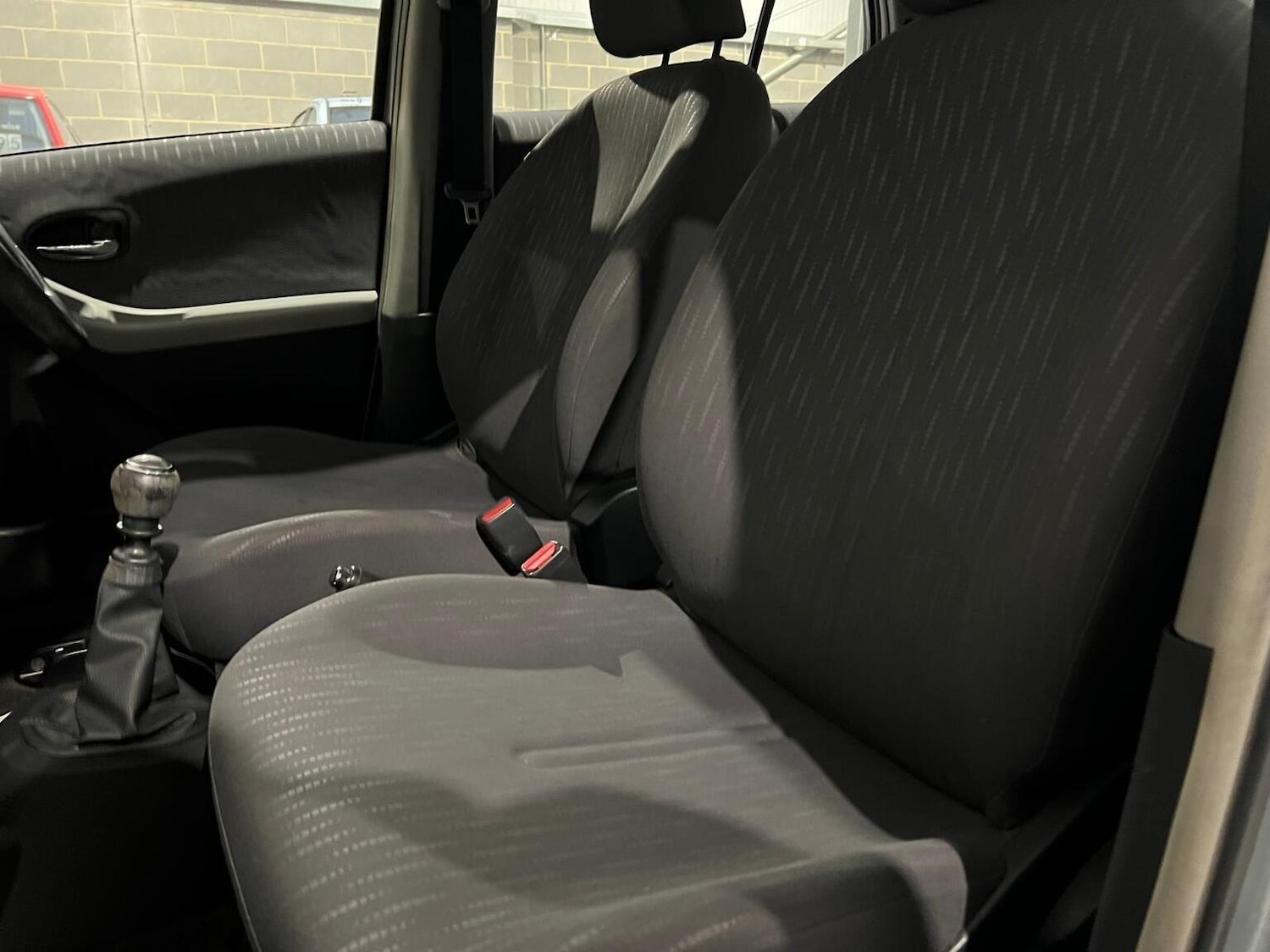 Used Toyota Yaris 2009 for sale - 76945397: Photo 45