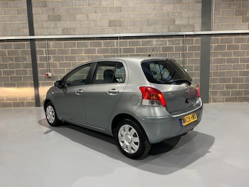 Used Toyota Yaris 2009 for sale - 76945397: Photo