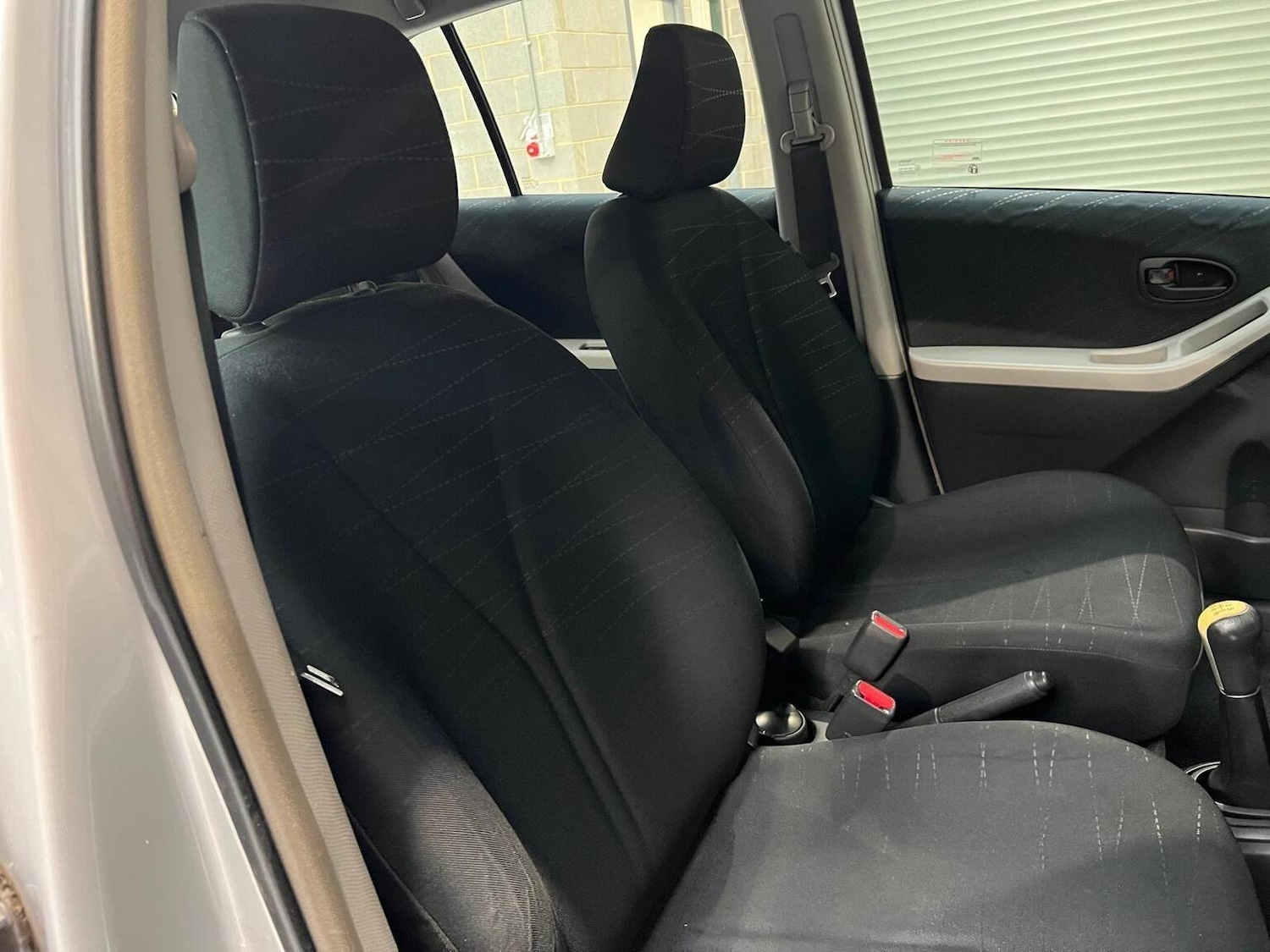 Used Toyota Yaris 2006 for sale - 76945391: Photo 15