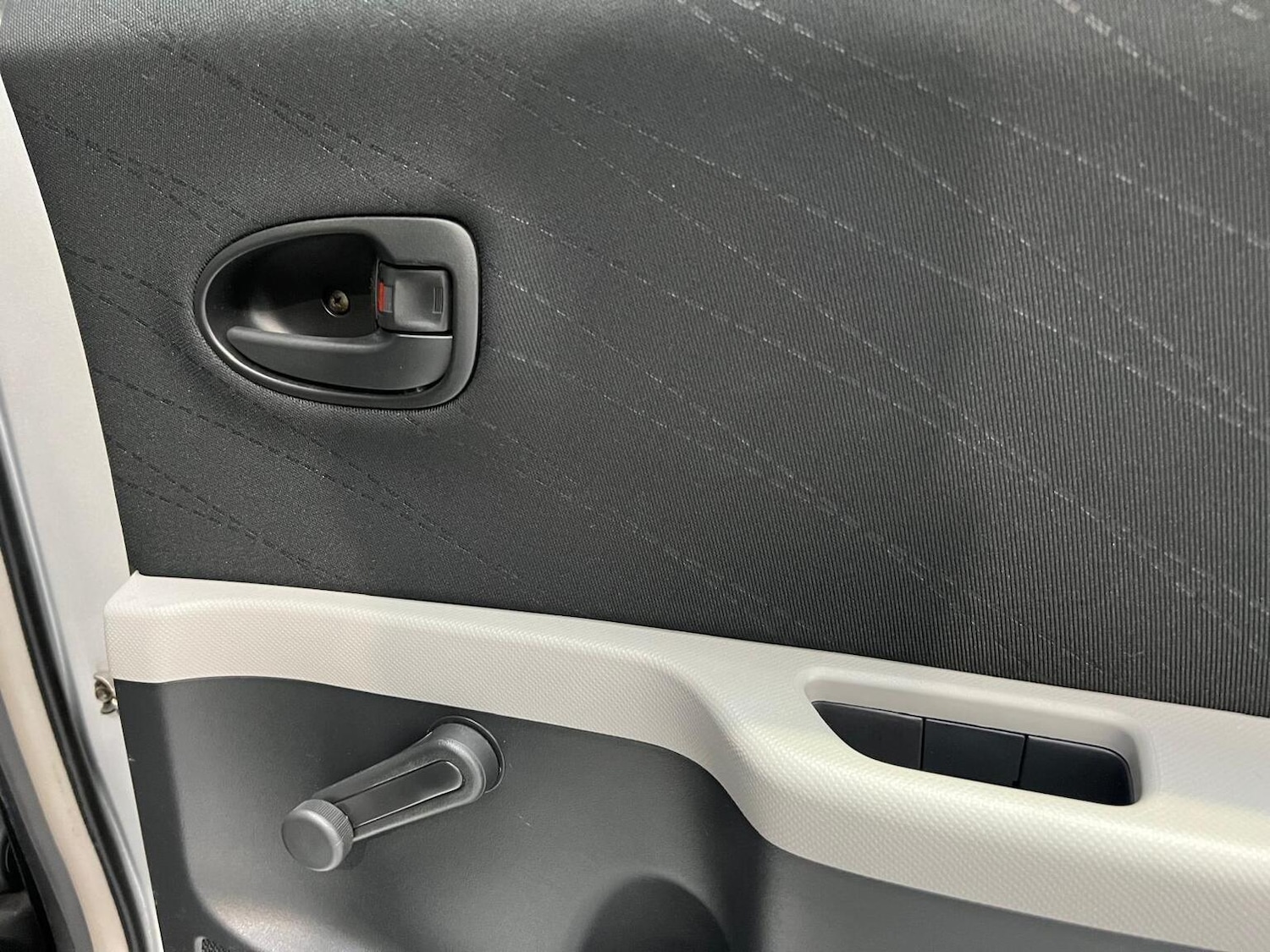 Used Toyota Yaris 2006 for sale - 76945391: Photo 29