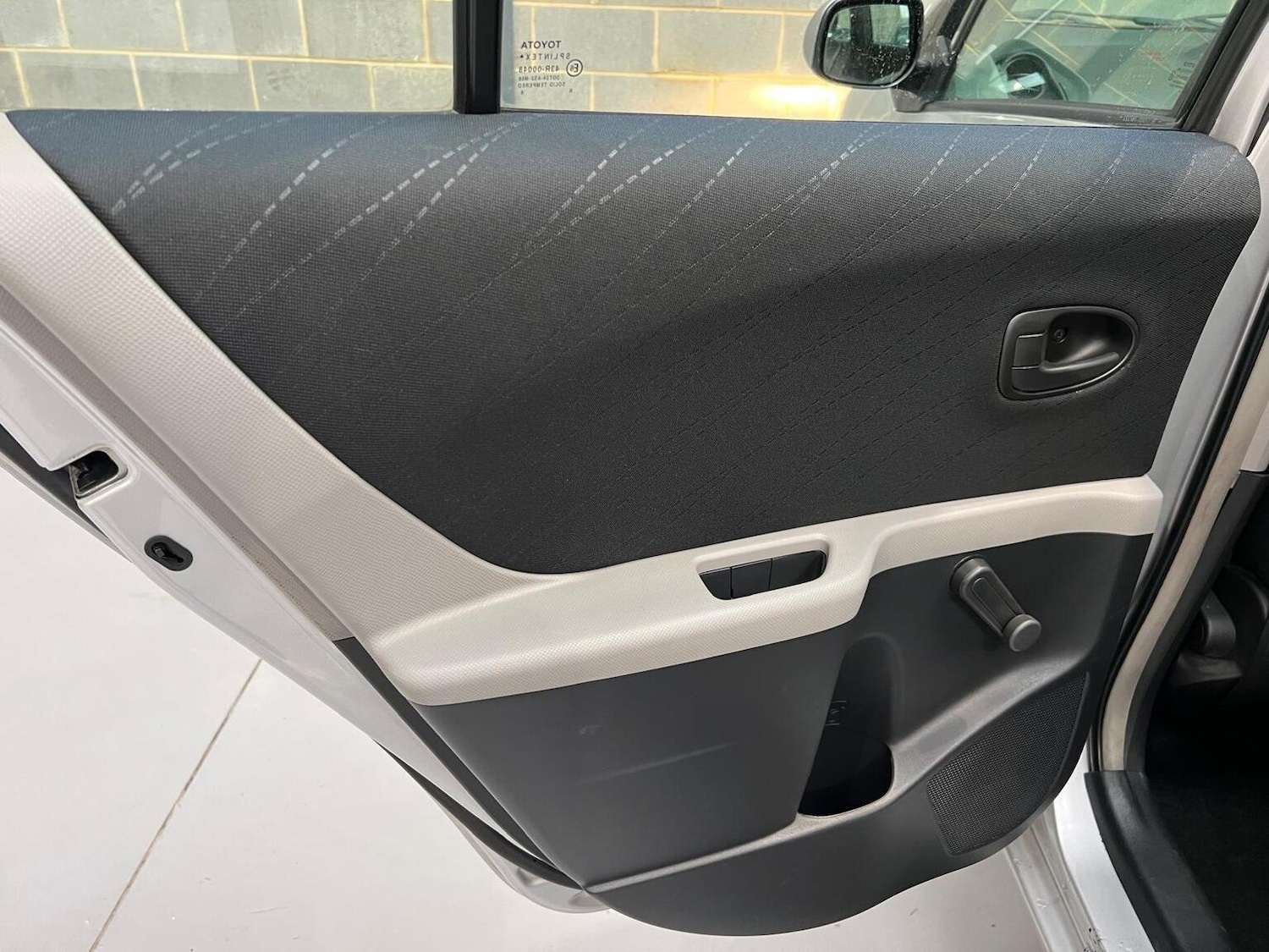 Used Toyota Yaris 2006 for sale - 76945391: Photo 30