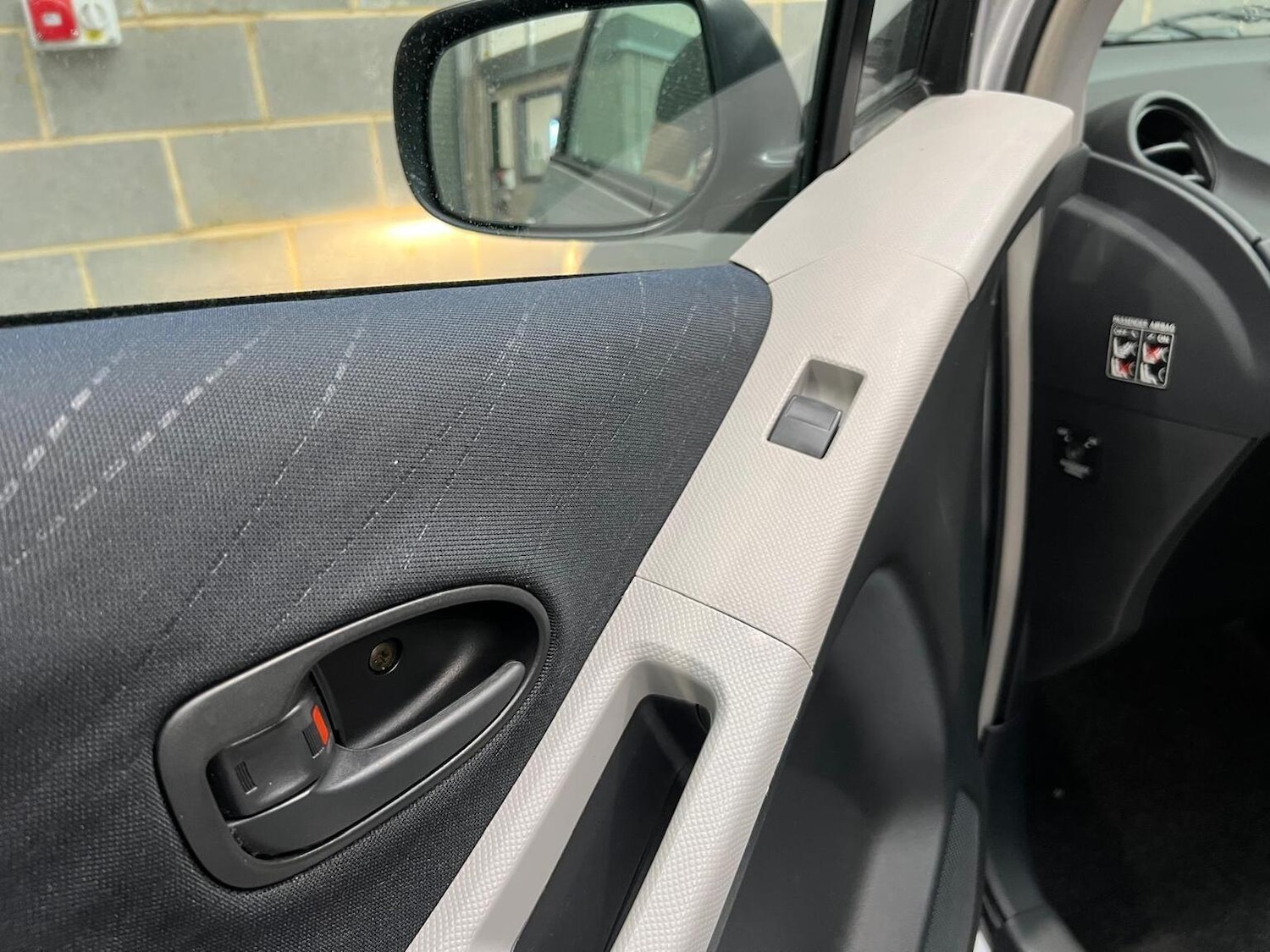 Used Toyota Yaris 2006 for sale - 76945391: Photo 33