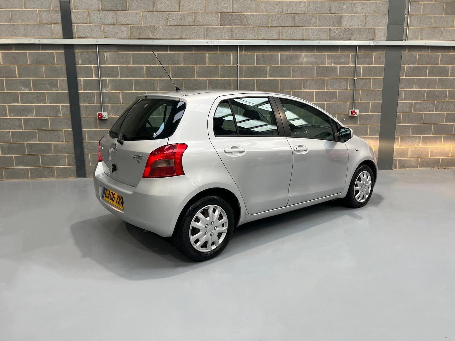 Used Toyota Yaris 2006 for sale - 76945391: Photo 9