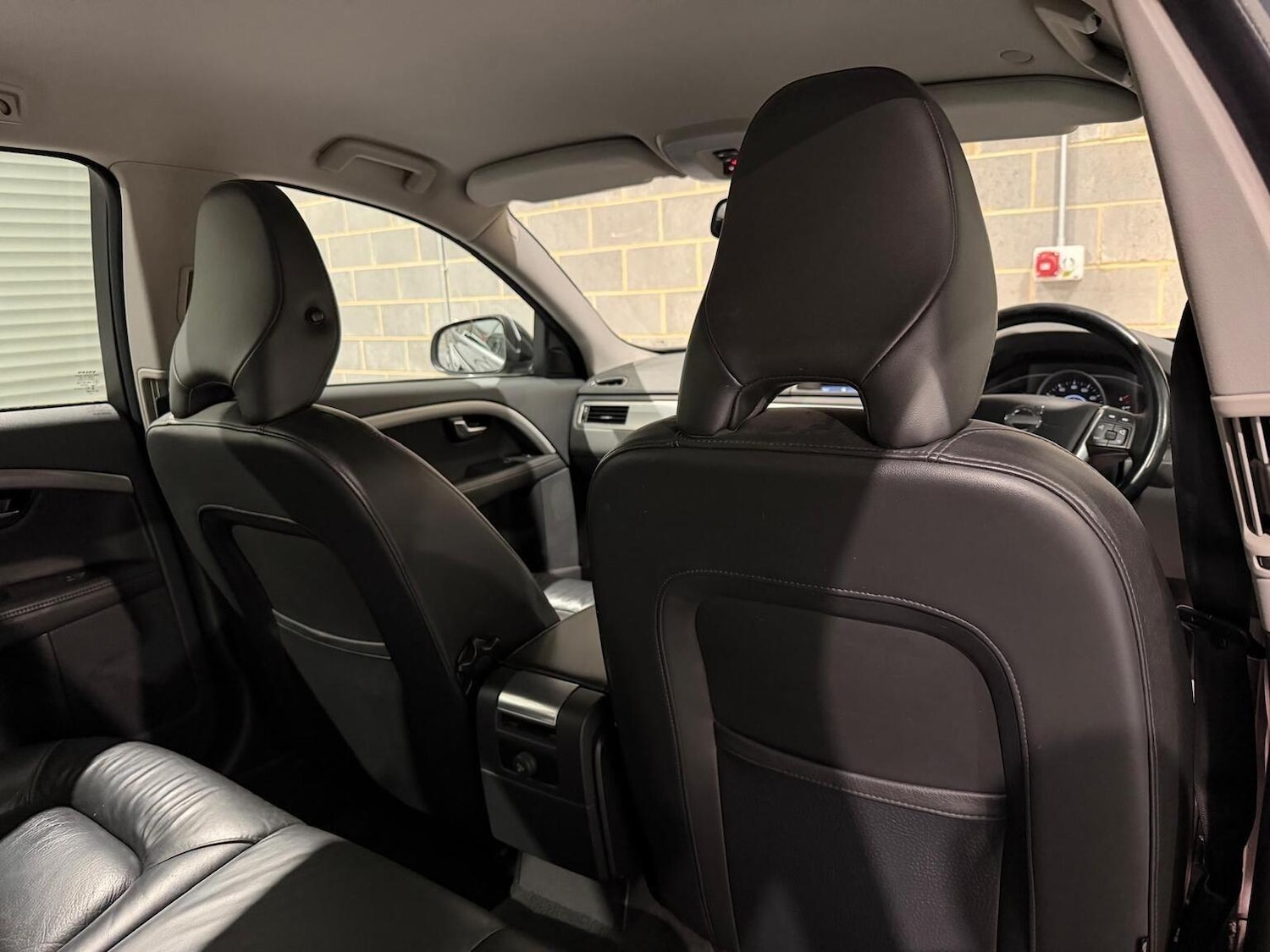 Used Volvo V70 2013 for sale - 77541681: Photo 16