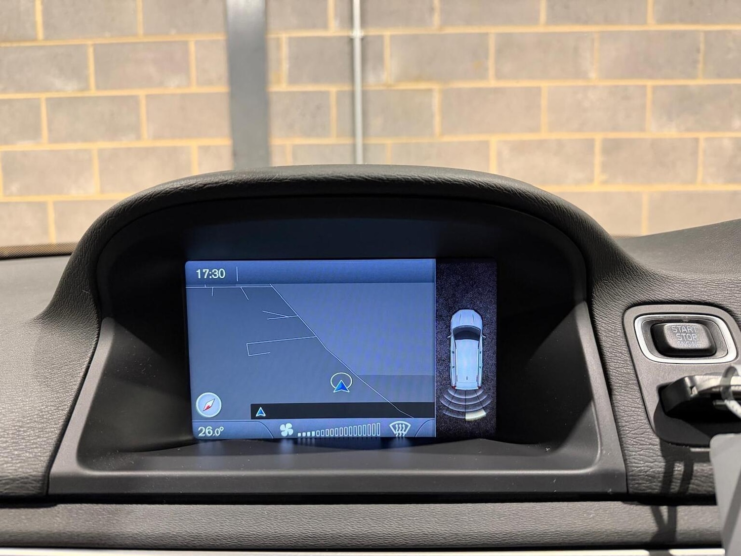 Used Volvo V70 2013 for sale - 77541681: Photo 40