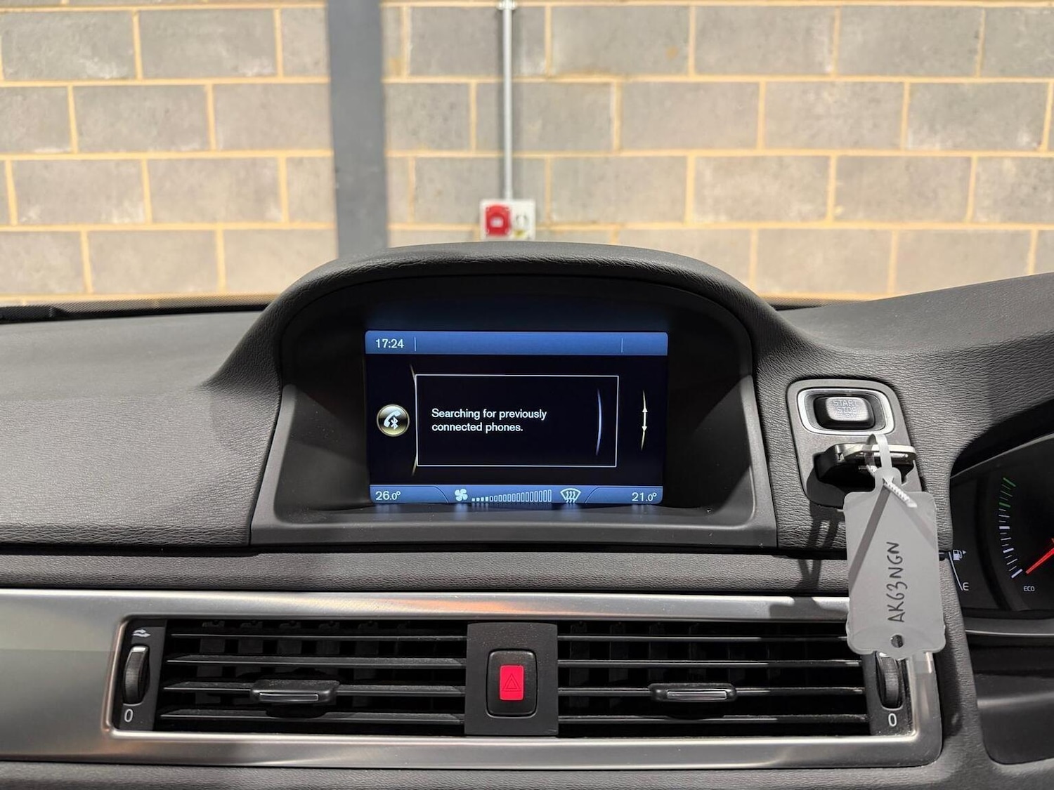 Used Volvo V70 2013 for sale - 77541681: Photo 45