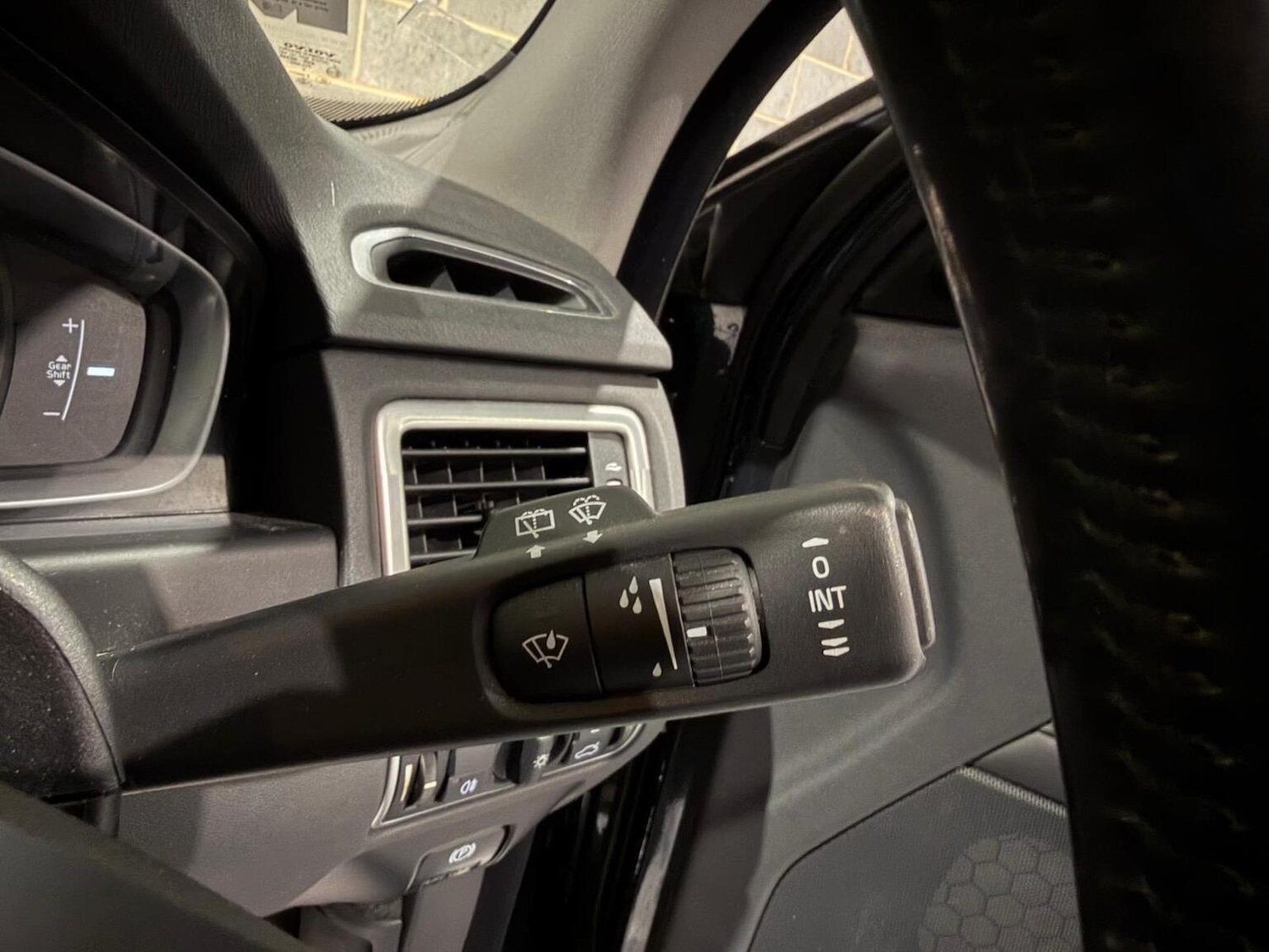 Used Volvo V70 2013 for sale - 77541681: Photo 65