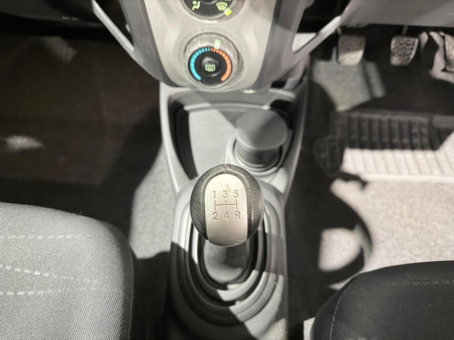 Used Toyota Yaris 2008 for sale - 77474815: Photo 12