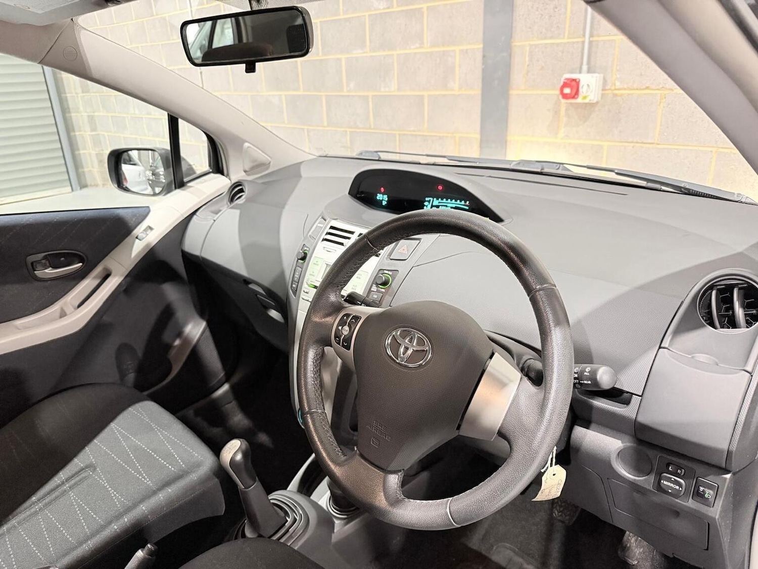 Used Toyota Yaris 2008 for sale - 77474815: Photo 13