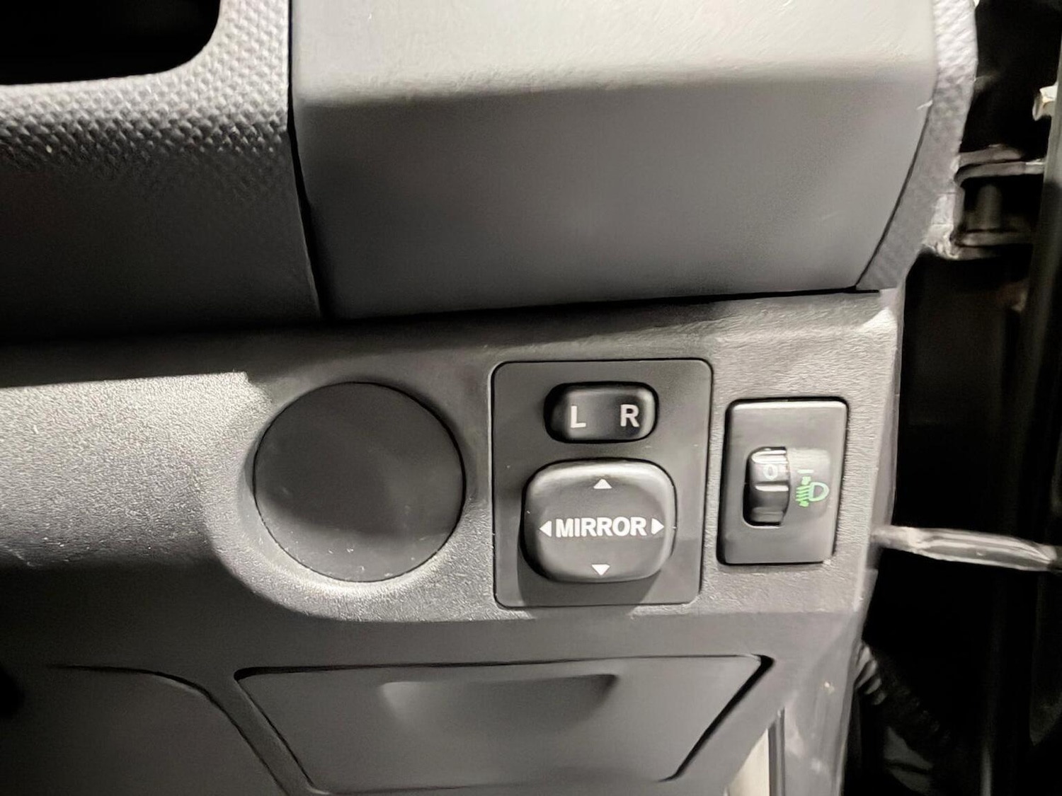 Used Toyota Yaris 2008 for sale - 77474815: Photo 23