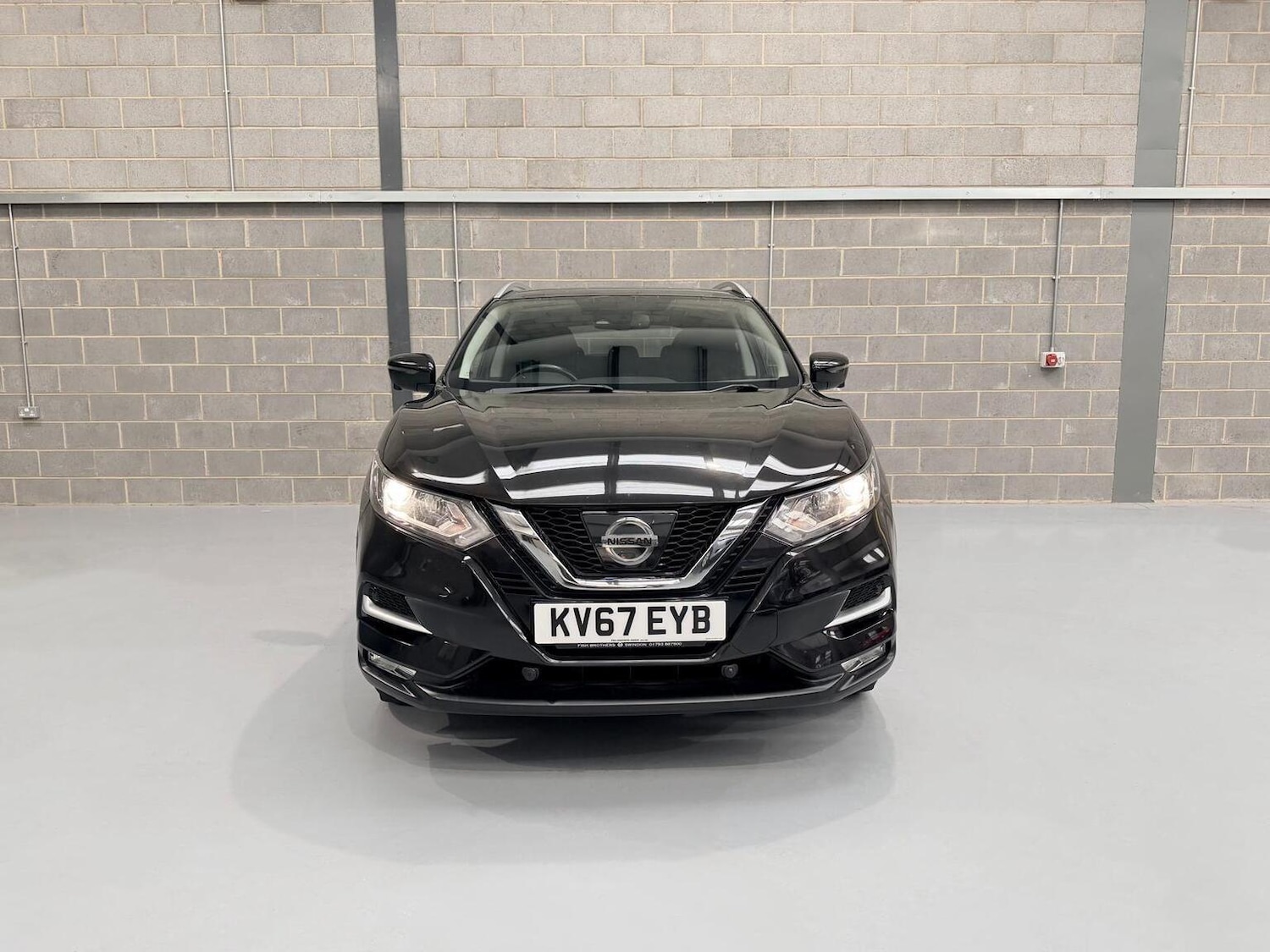 Used Nissan Qashqai 2017 for sale - 77400061: Photo 2