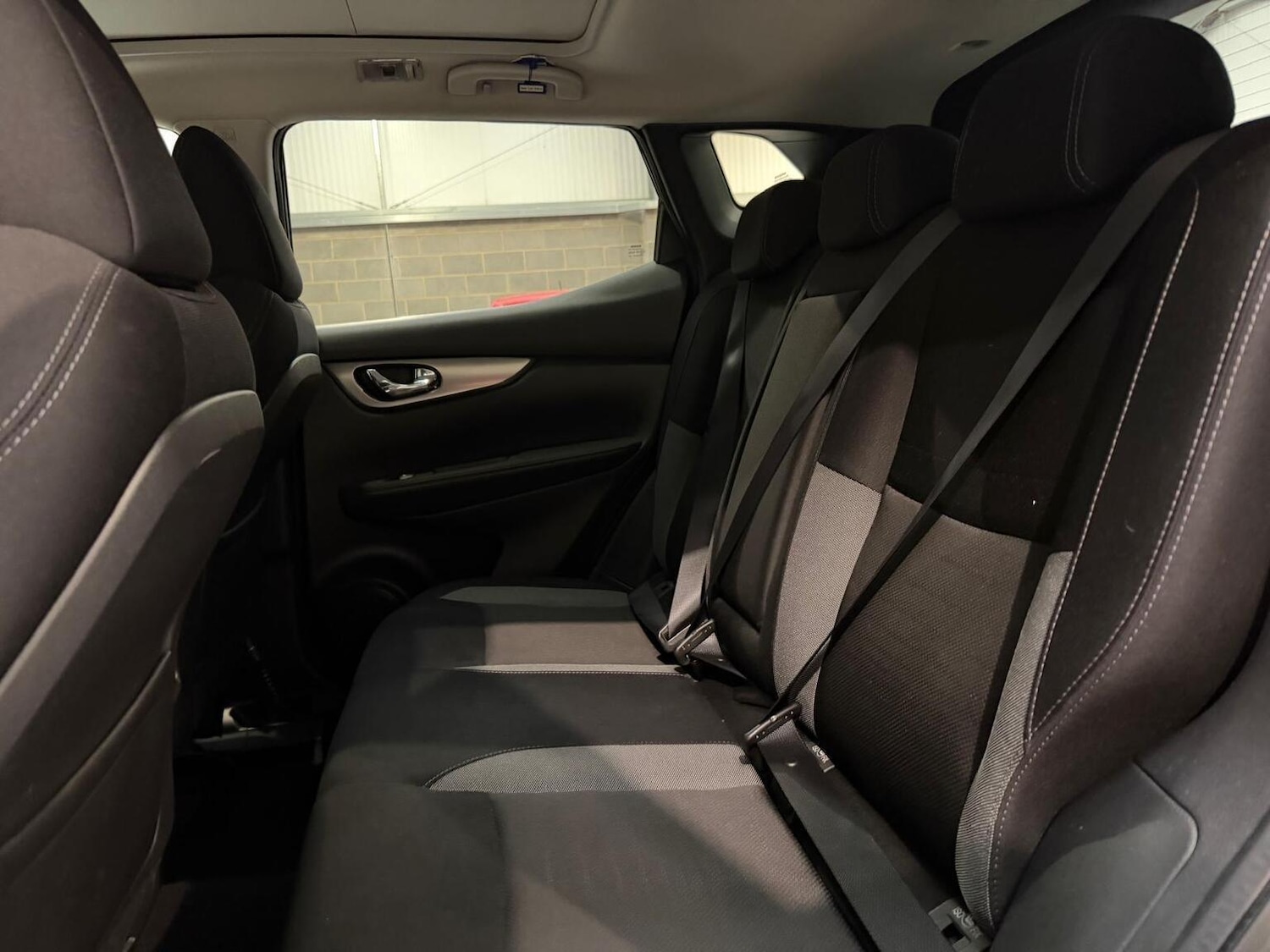 Used Nissan Qashqai 2017 for sale - 77400061: Photo 21