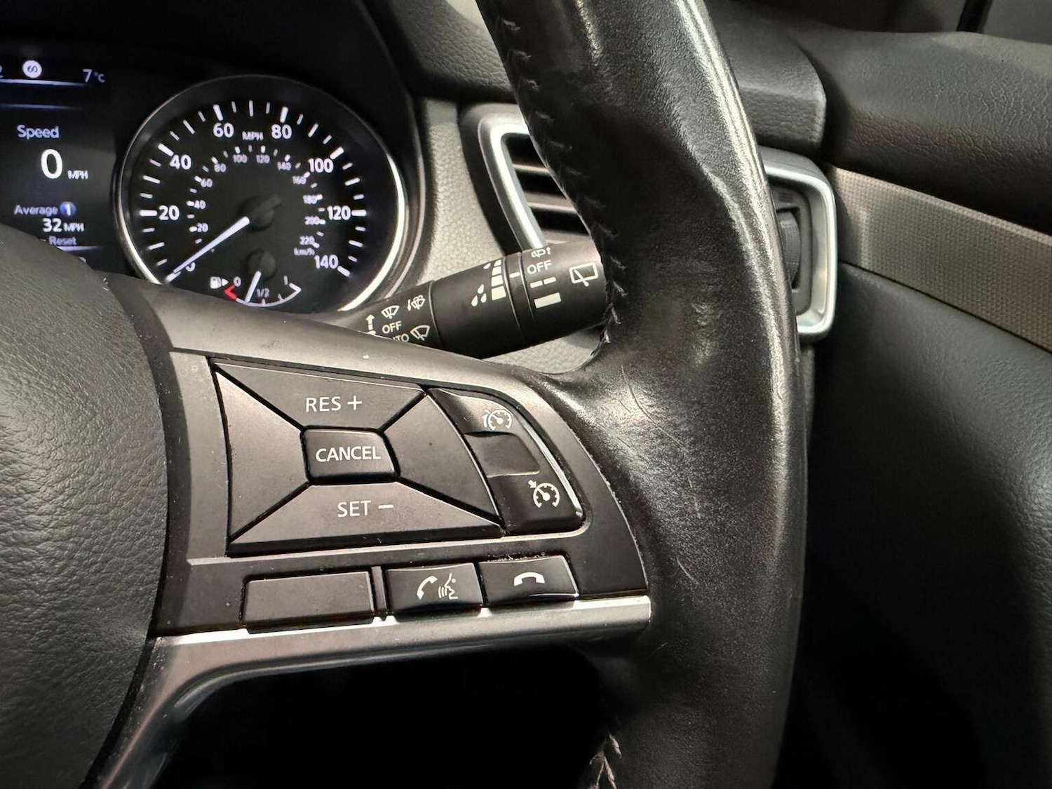 Used Nissan Qashqai 2017 for sale - 77400061: Photo 24