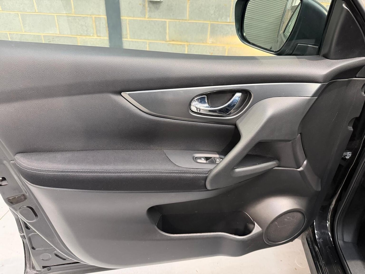 Used Nissan Qashqai 2017 for sale - 77400061: Photo 36