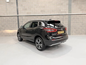 Used Nissan Qashqai 2017 for sale - 77400061: Photo