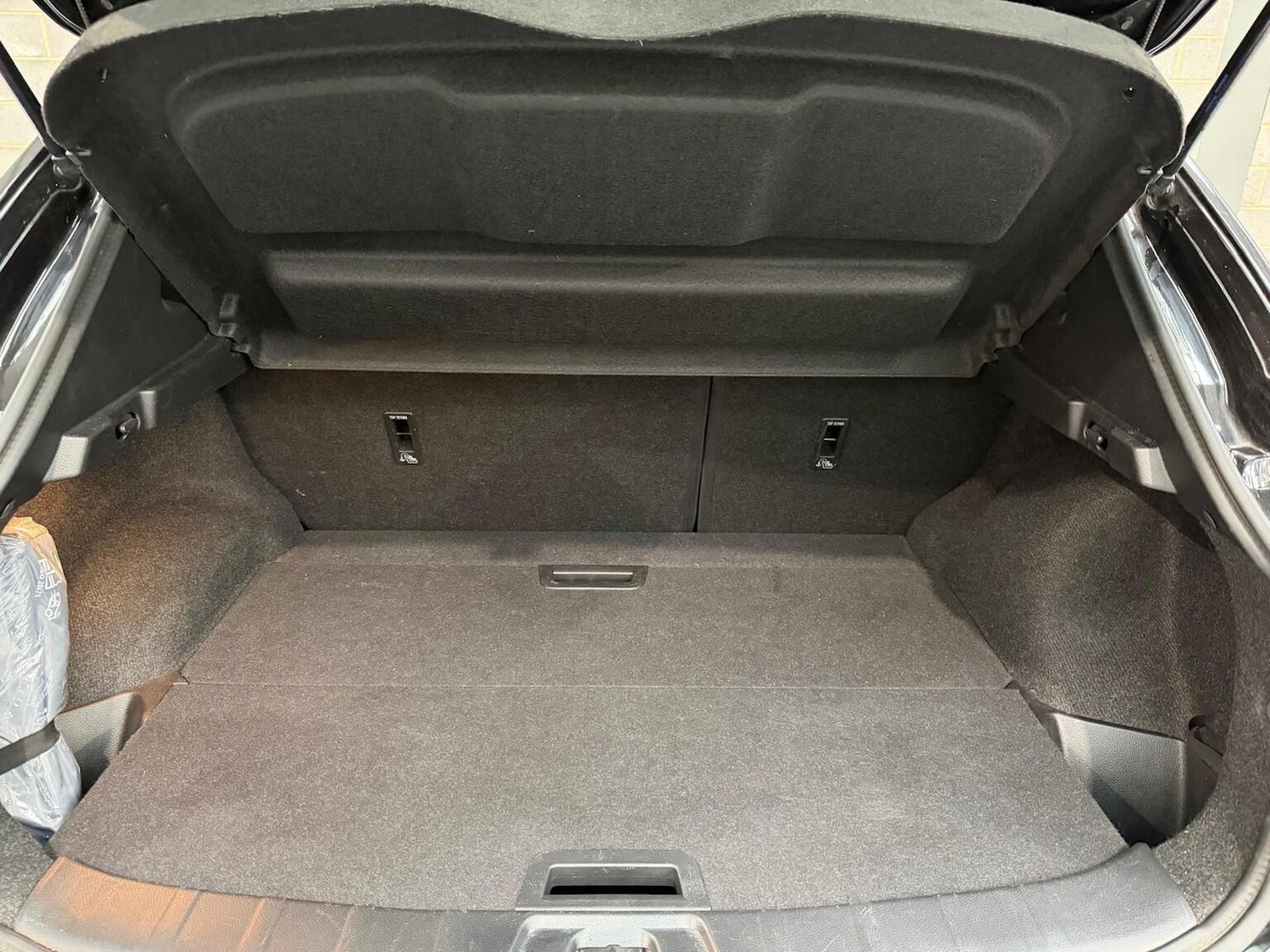 Used Nissan Qashqai 2017 for sale - 77400061: Photo 51