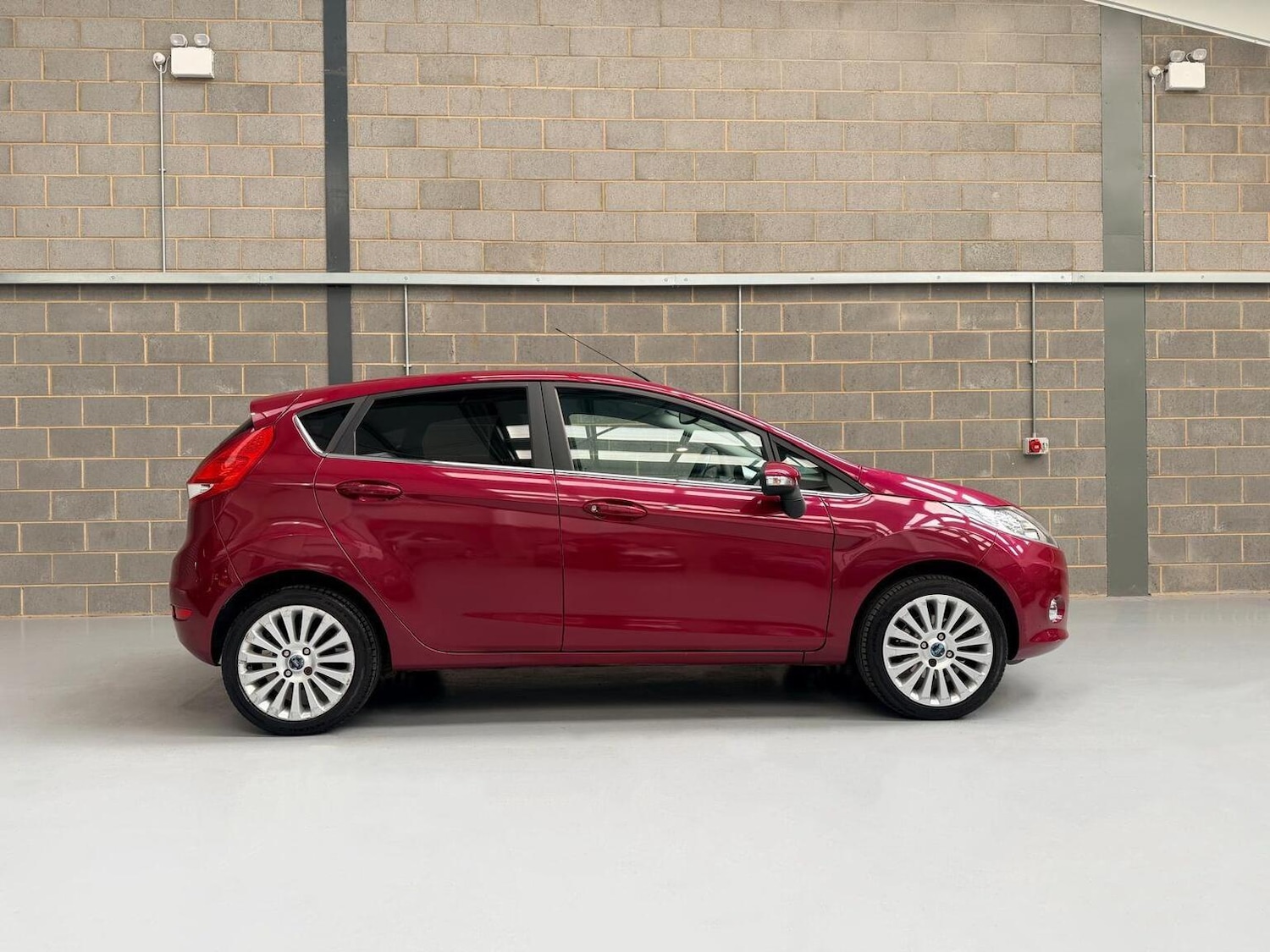 Used Ford Fiesta 2009 for sale - 78155401: Photo 8