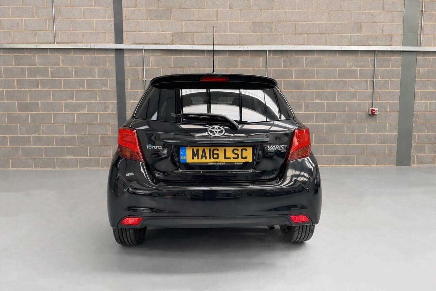 Used Toyota Yaris 2016 for sale - 78197956: Photo 7