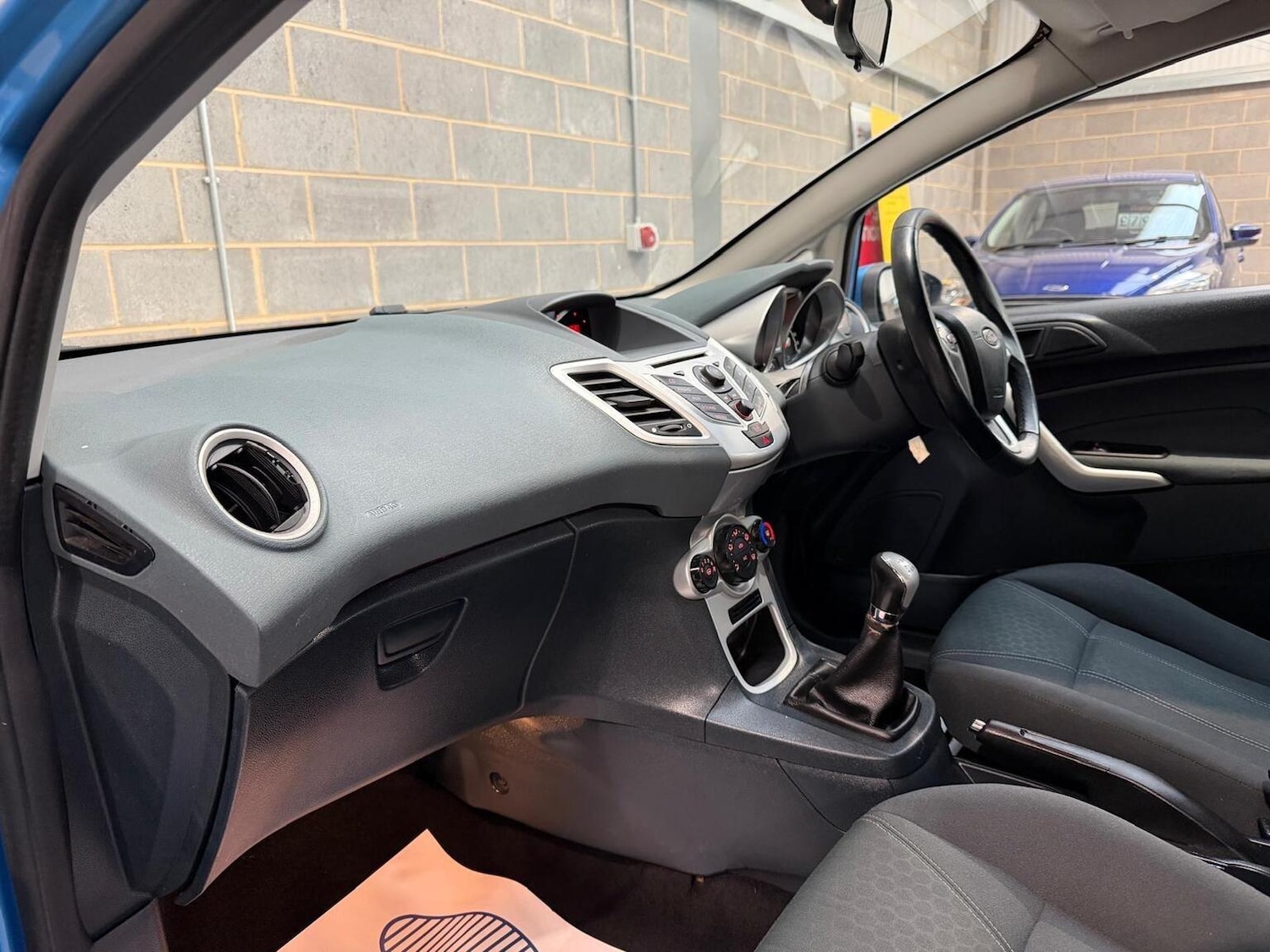 Used Ford Fiesta 2009 for sale - 77233765: Photo 10