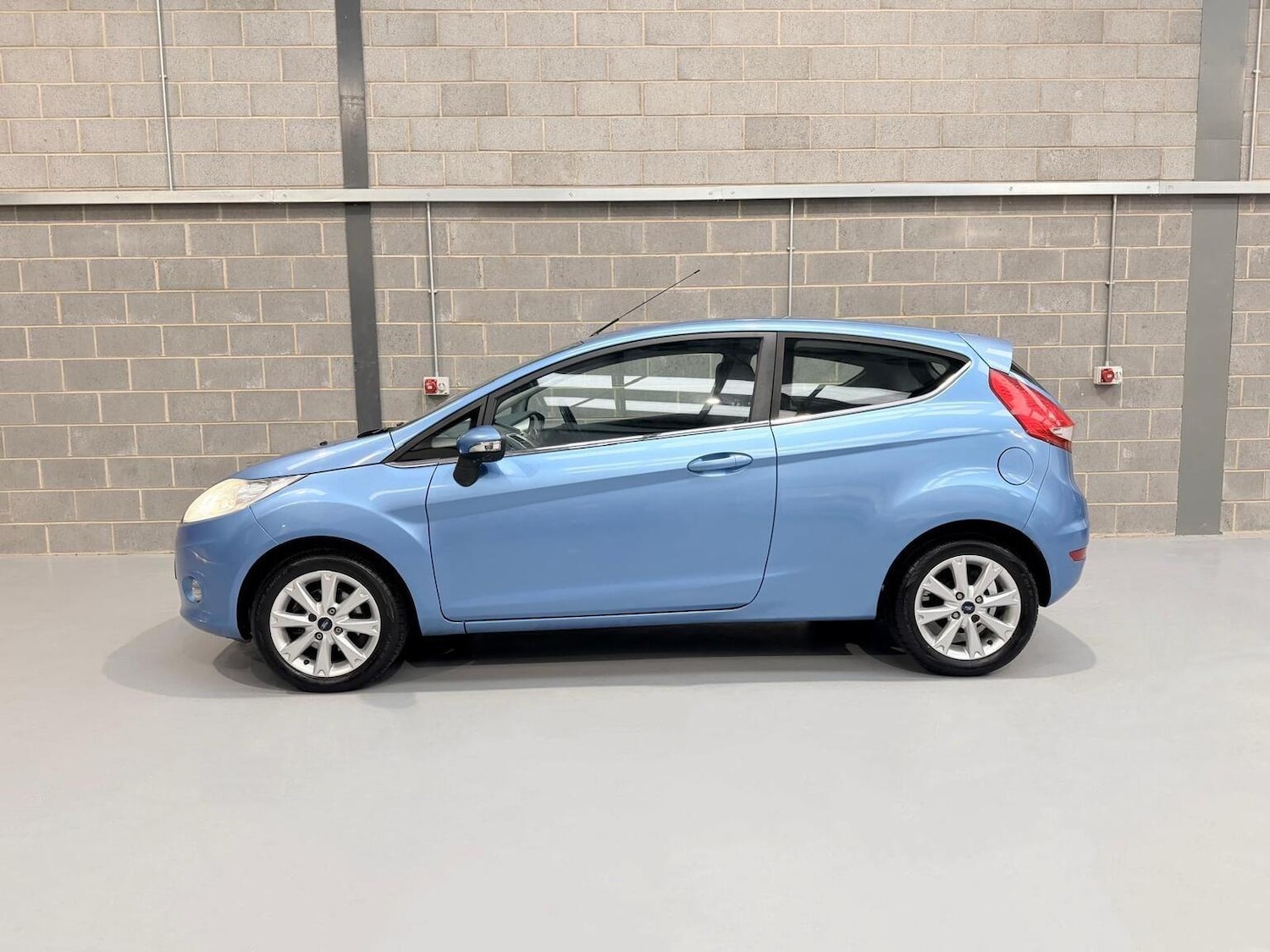 Used Ford Fiesta 2009 for sale - 77233765: Photo 6