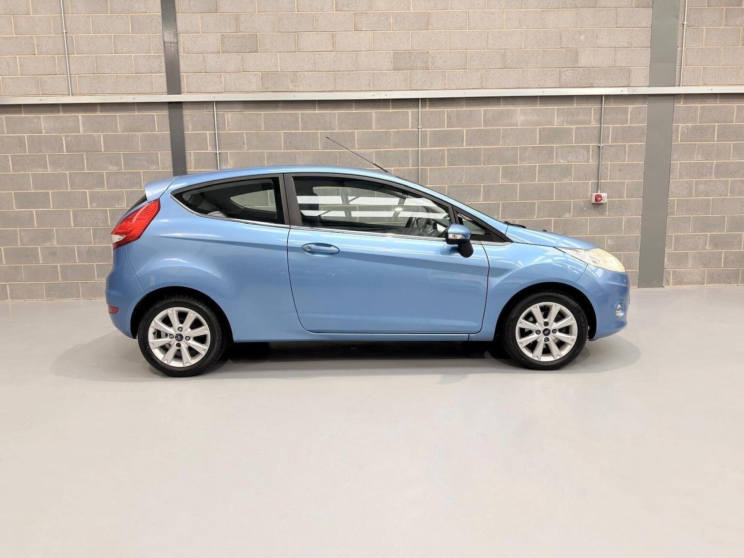 Used Ford Fiesta 2009 for sale - 77233765: Photo 8