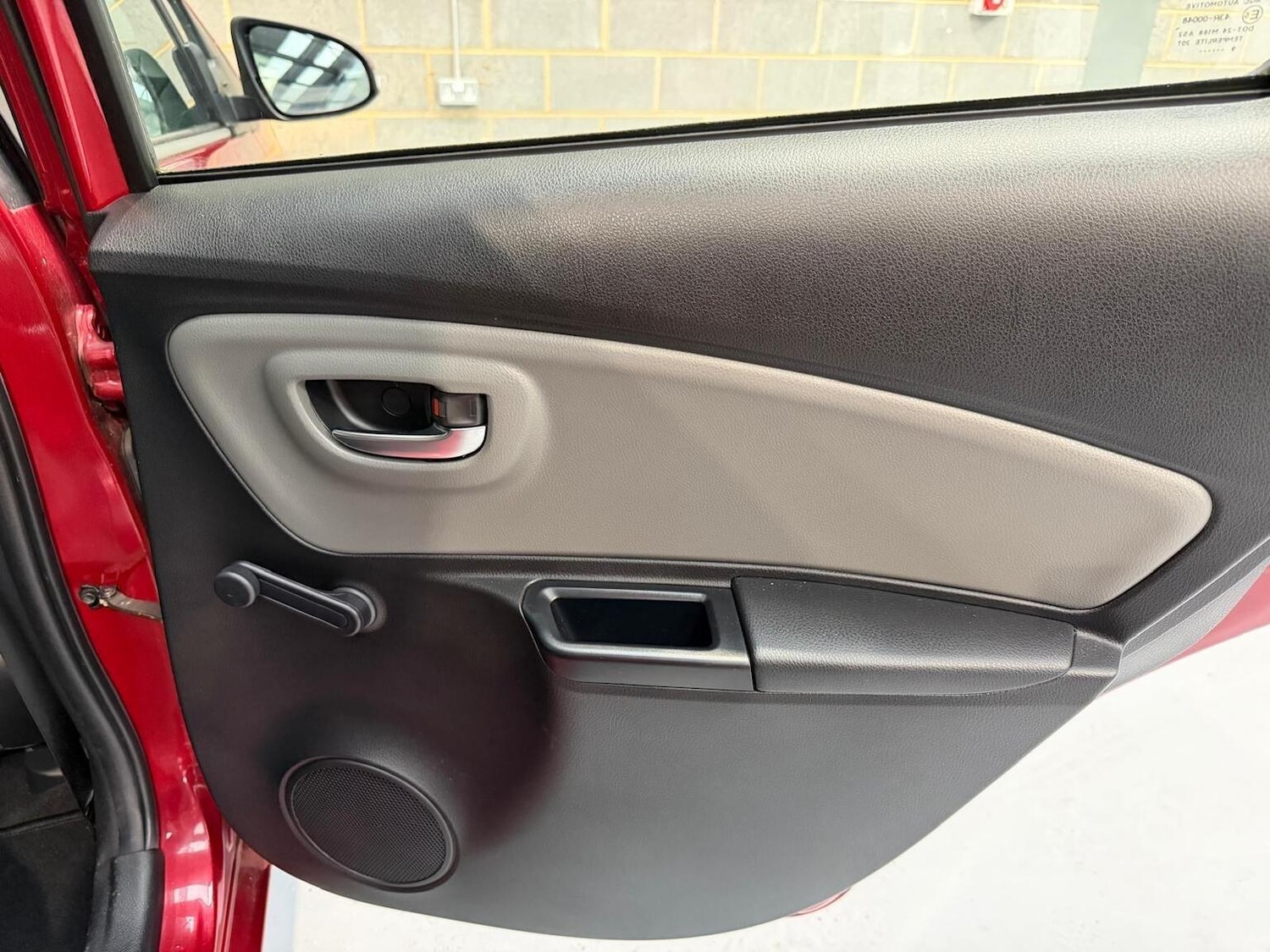 Used Toyota Yaris 2019 for sale - 77189284: Photo 34