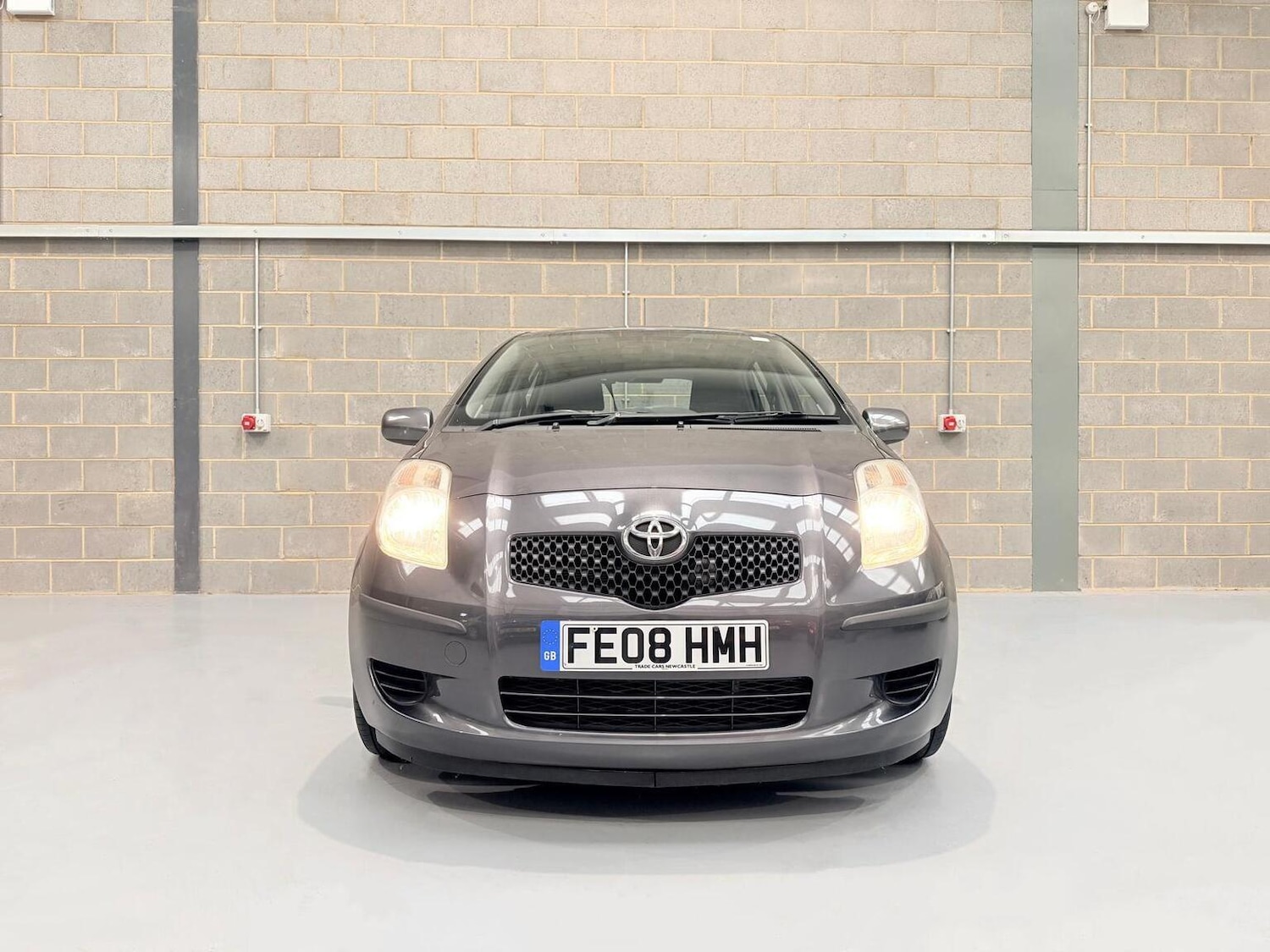 Used Toyota Yaris 2008 for sale - 77638621: Photo 2