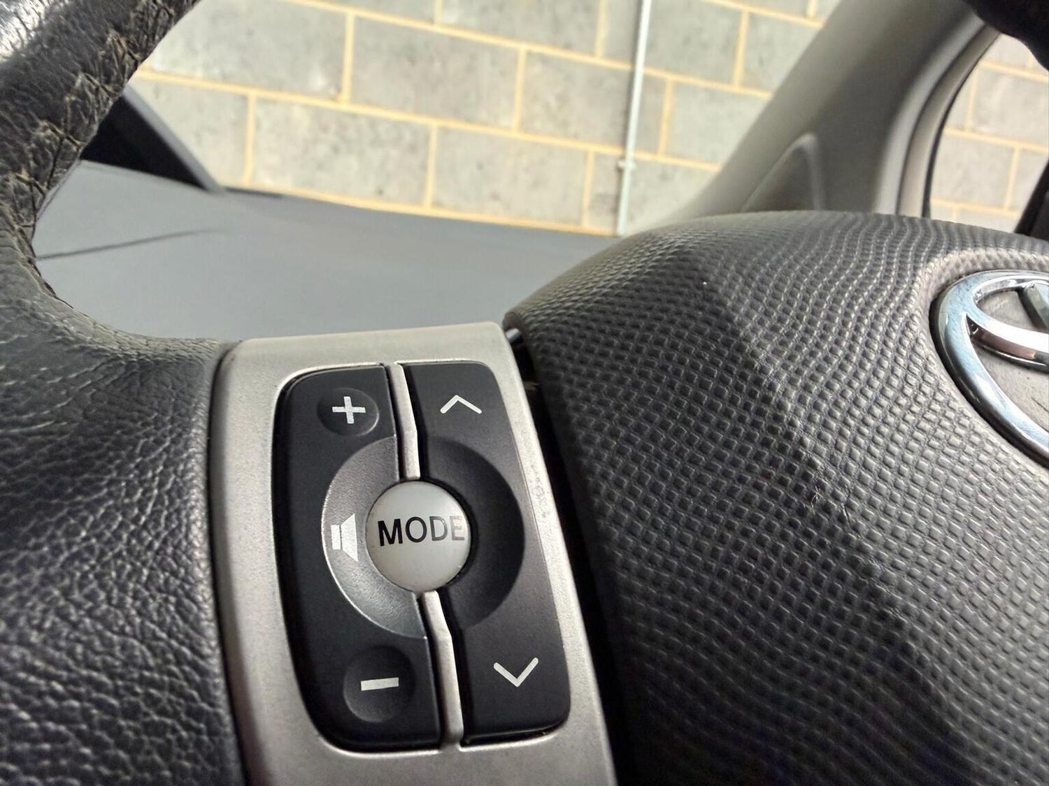 Used Toyota Yaris 2008 for sale - 77638621: Photo 20