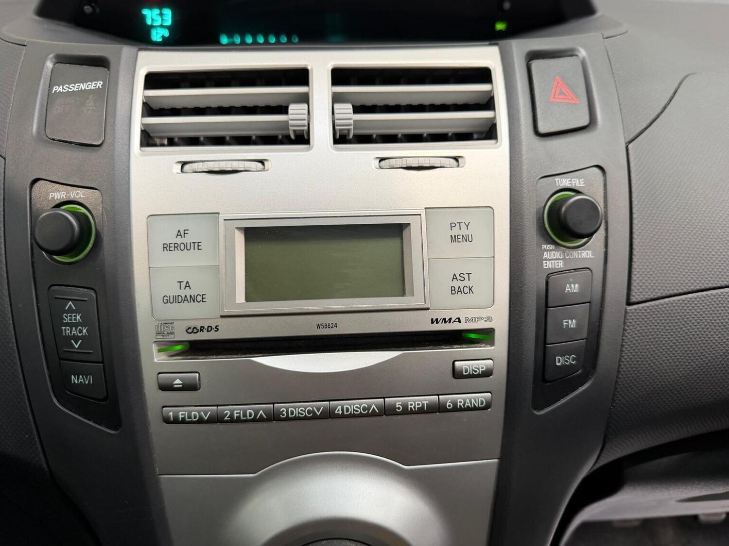 Used Toyota Yaris 2008 for sale - 77638621: Photo 32