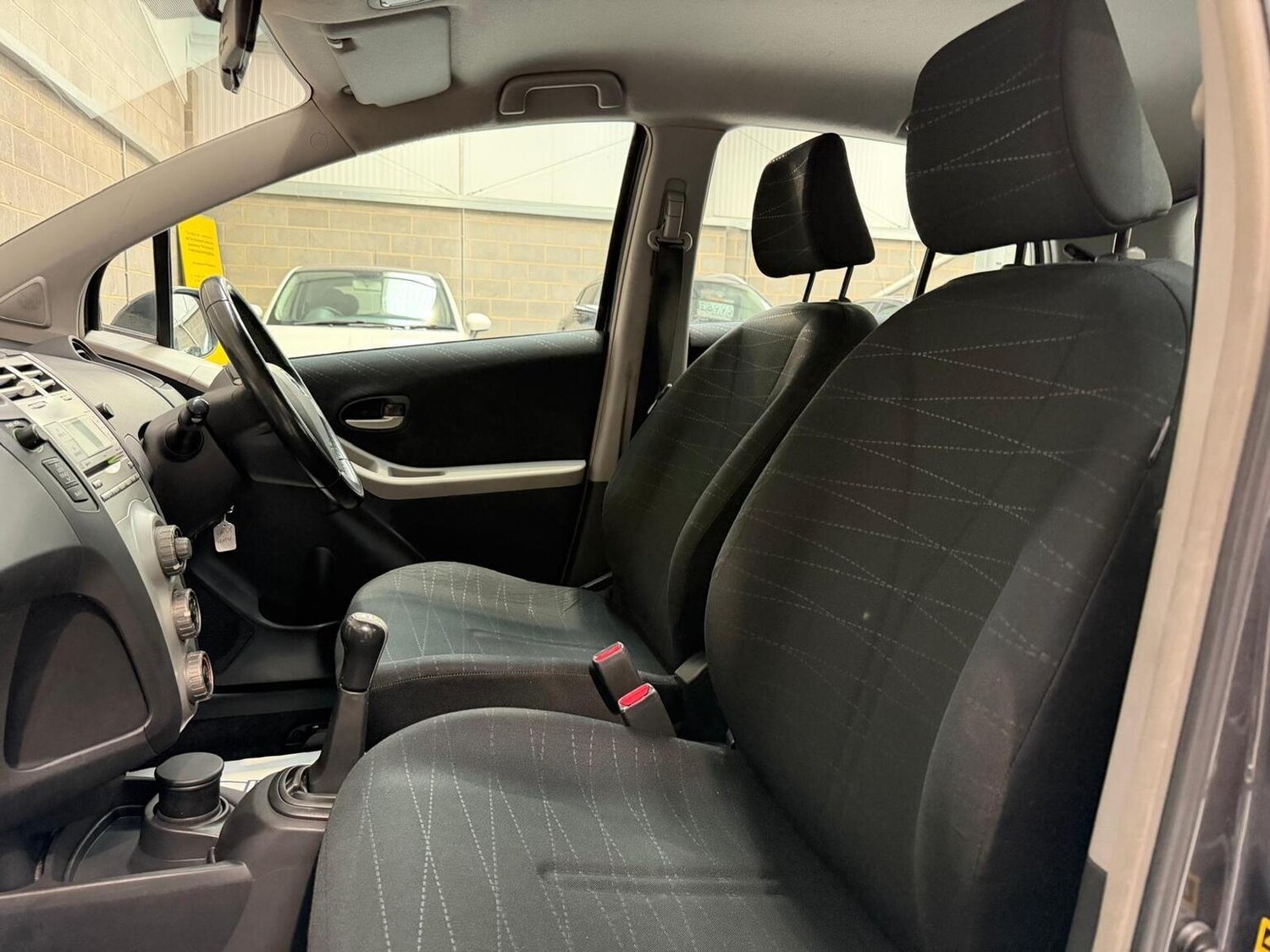 Used Toyota Yaris 2008 for sale - 77638621: Photo 33