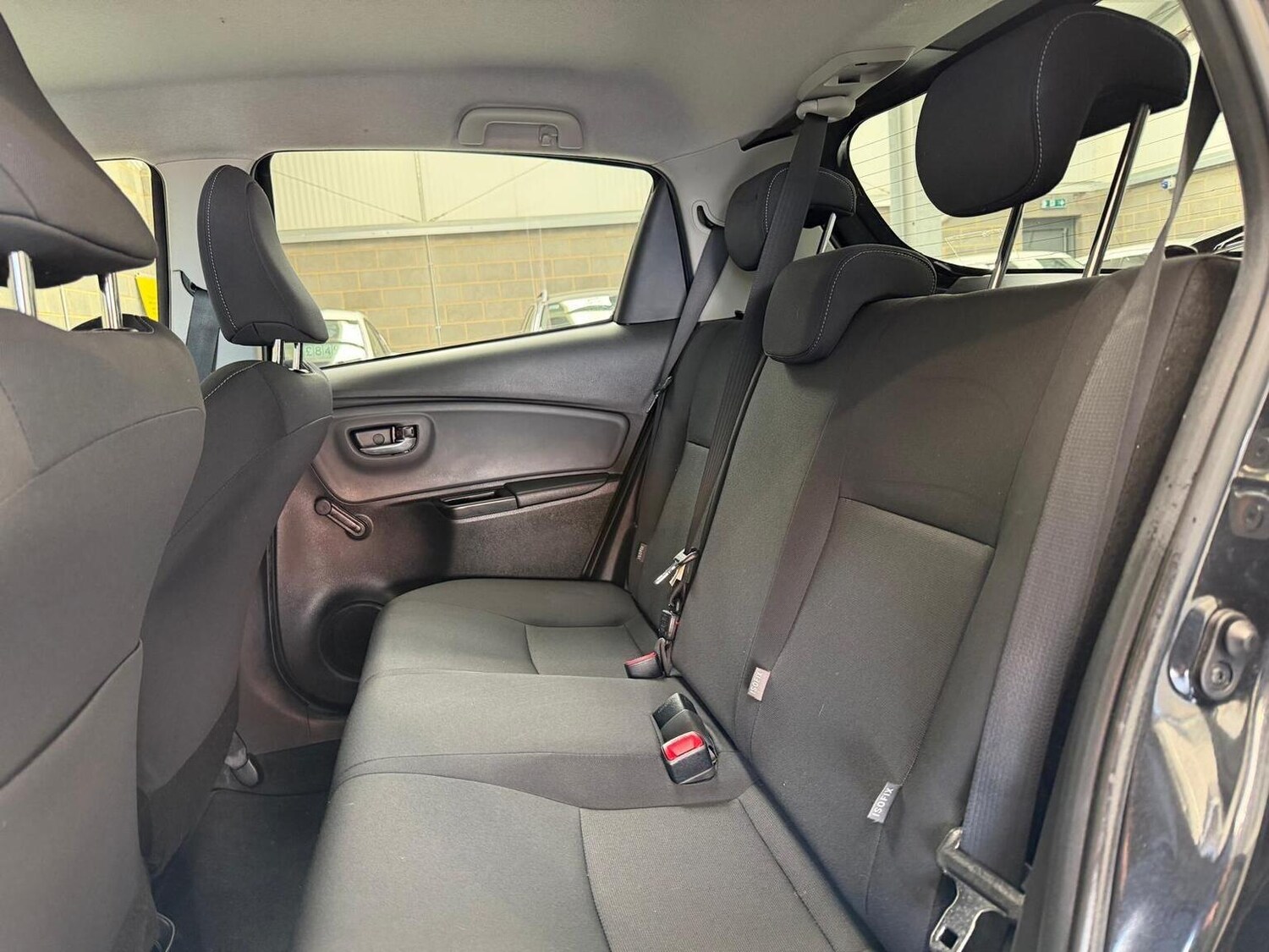 Used Toyota Yaris 2016 for sale - 78121574: Photo 16