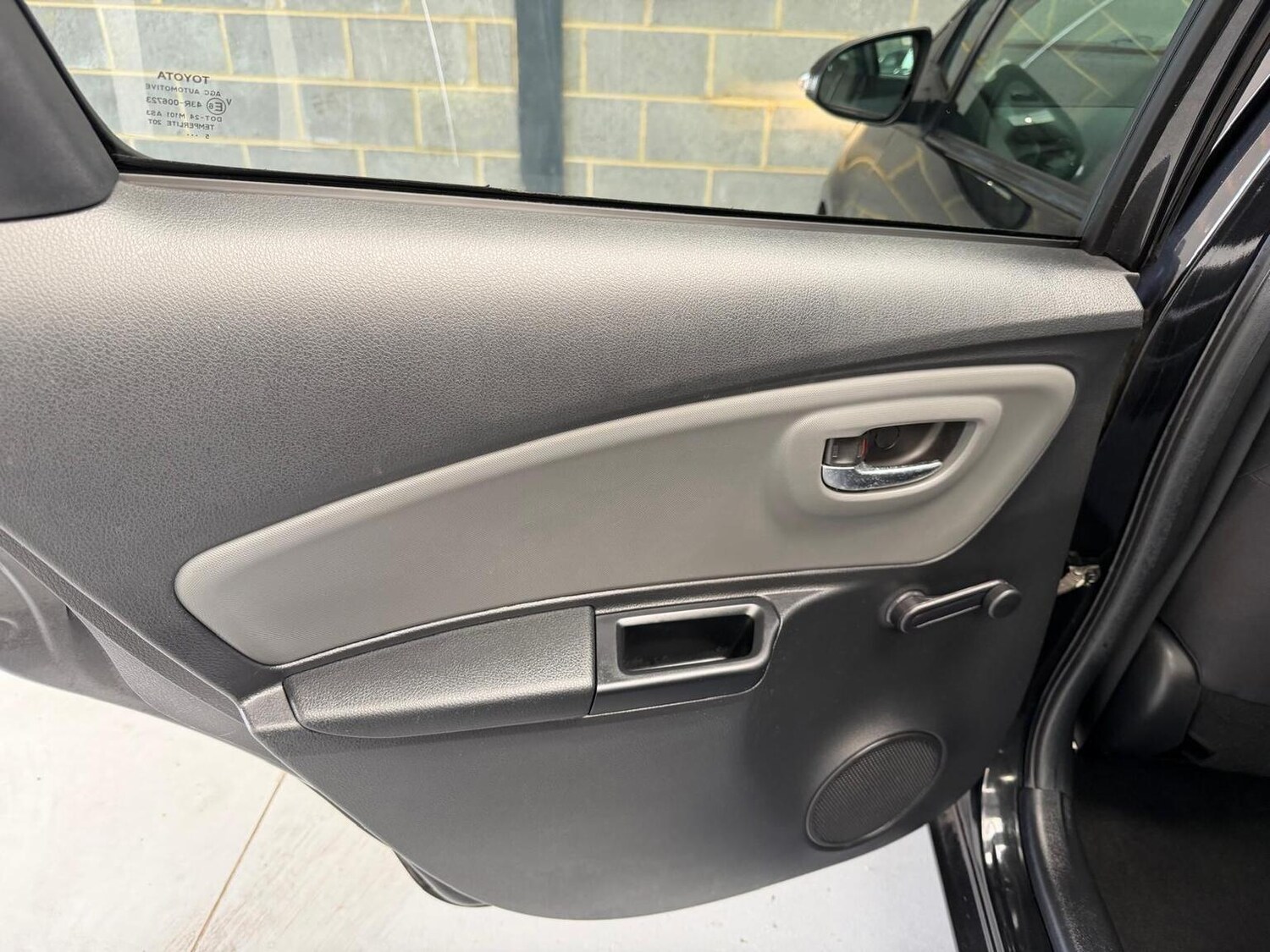 Used Toyota Yaris 2016 for sale - 78121574: Photo 29