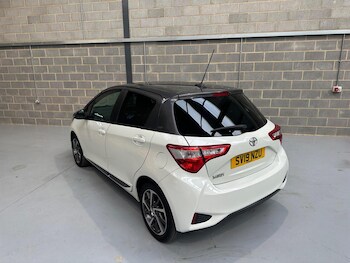 Used Toyota Yaris 2019 for sale - 78865079: Photo