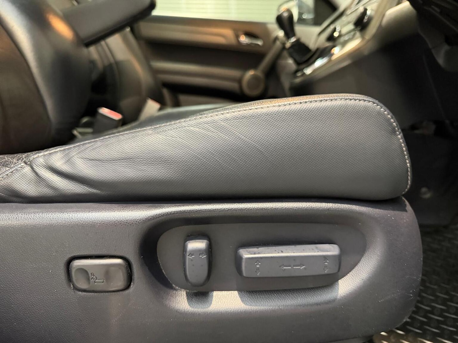 Used Honda CR-V 2011 for sale - 77296838: Photo 28